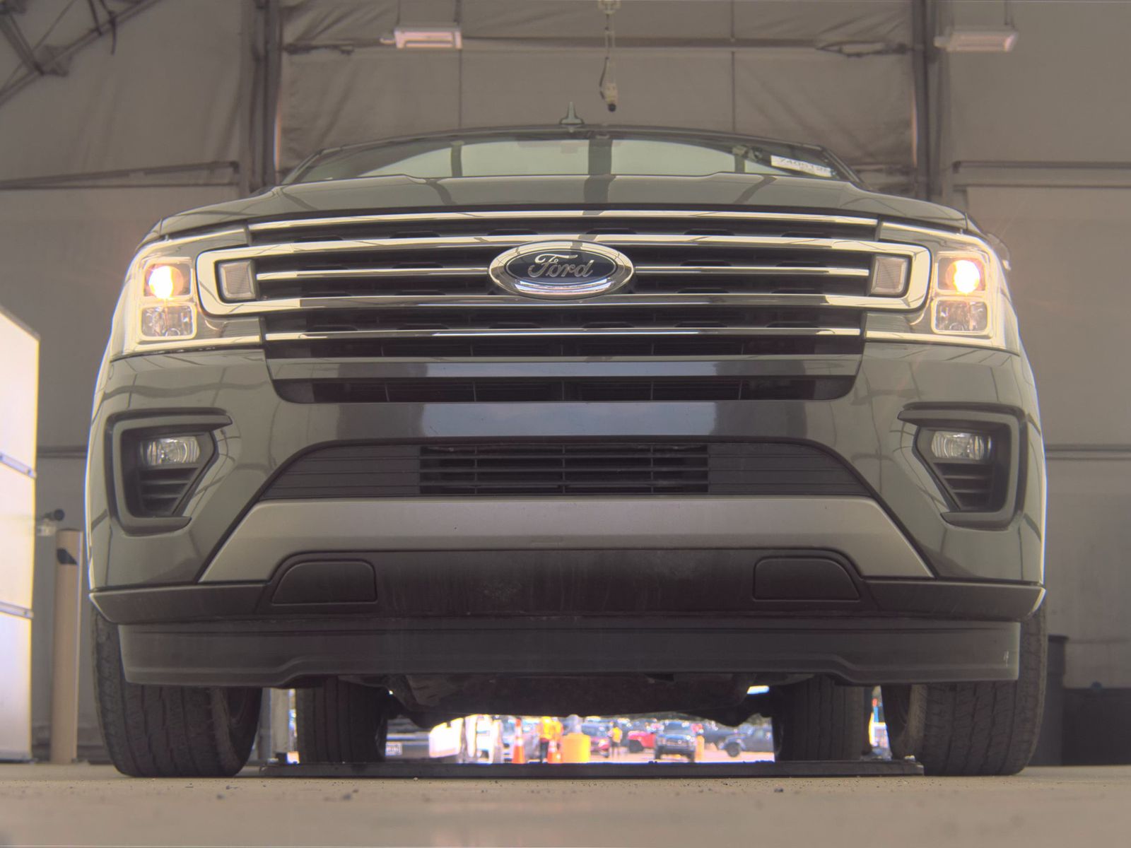 FORD EXPEDITION MAX - 4
