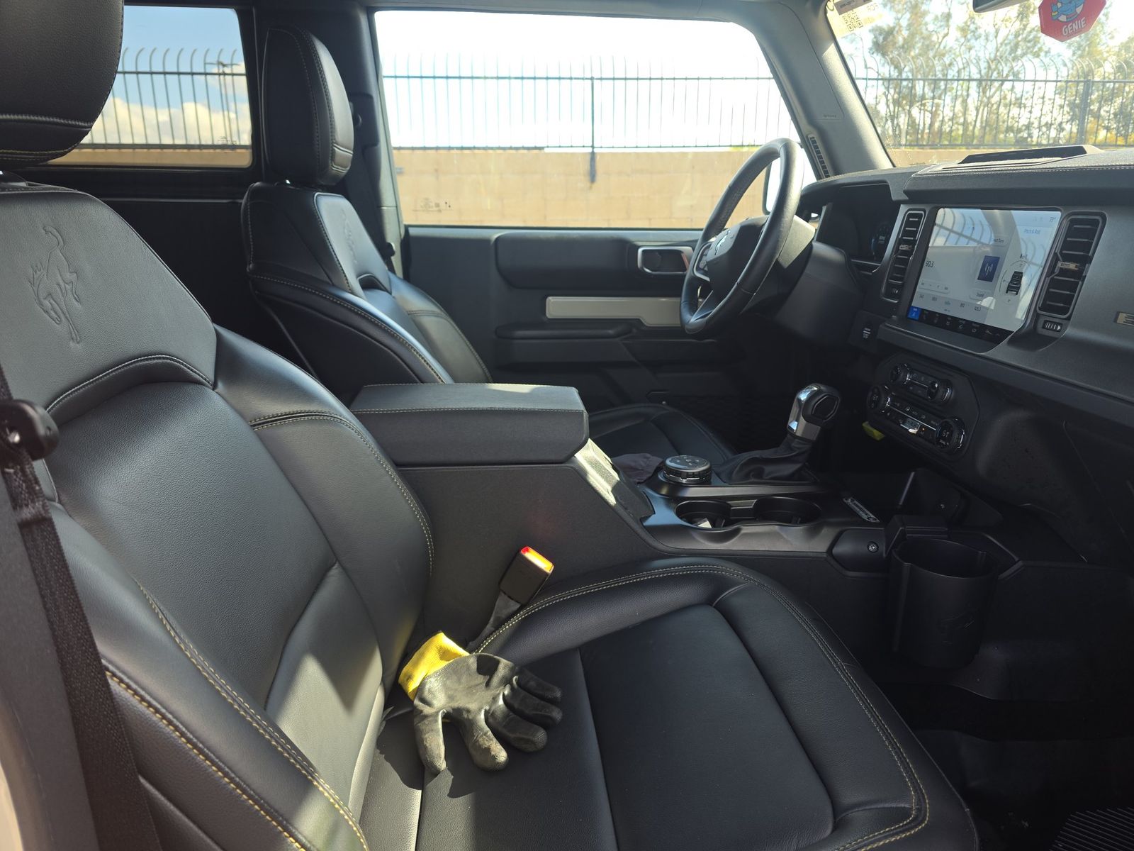 FORD BRONCO - 9