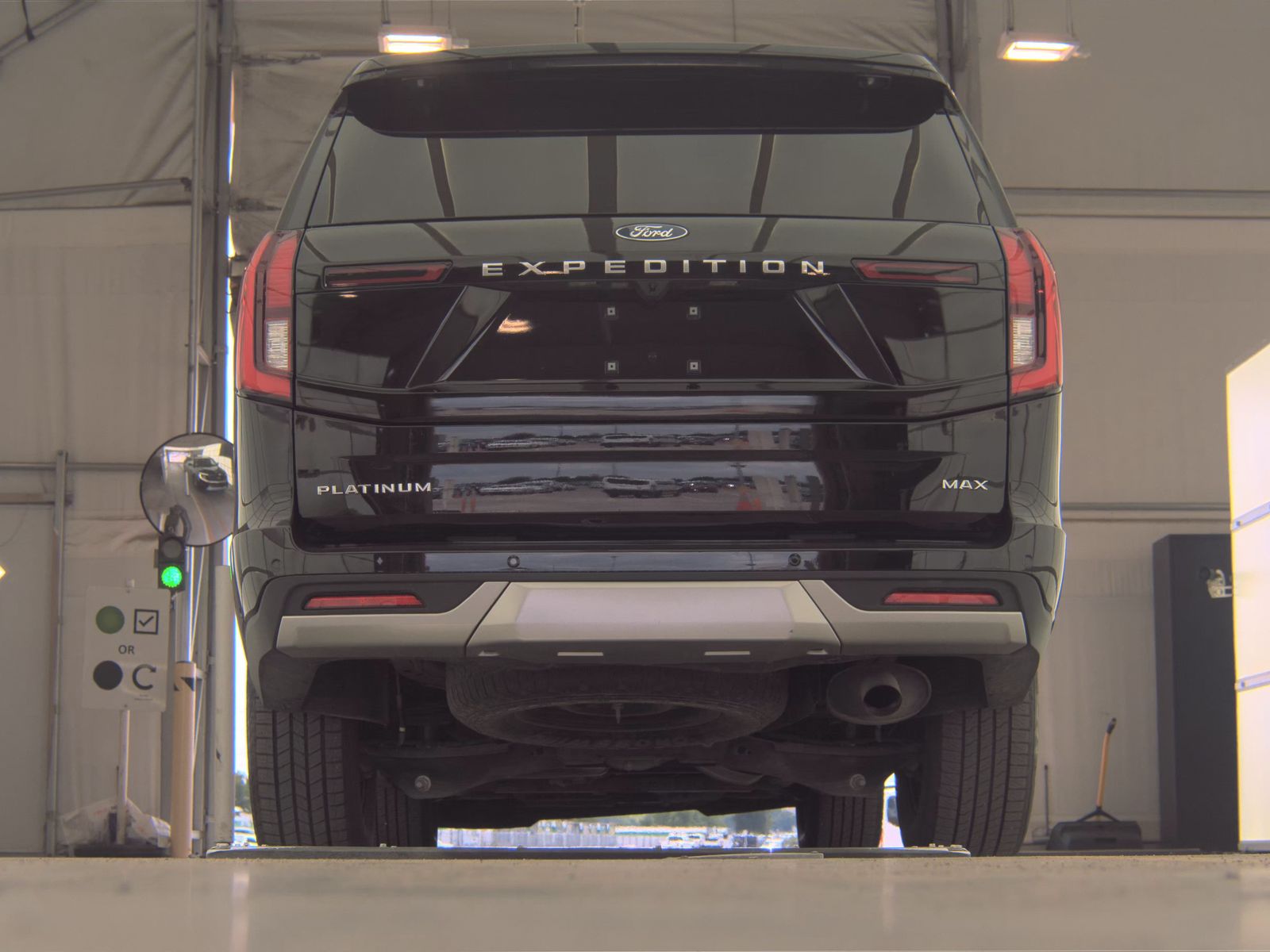 FORD EXPEDITION MAX - 8