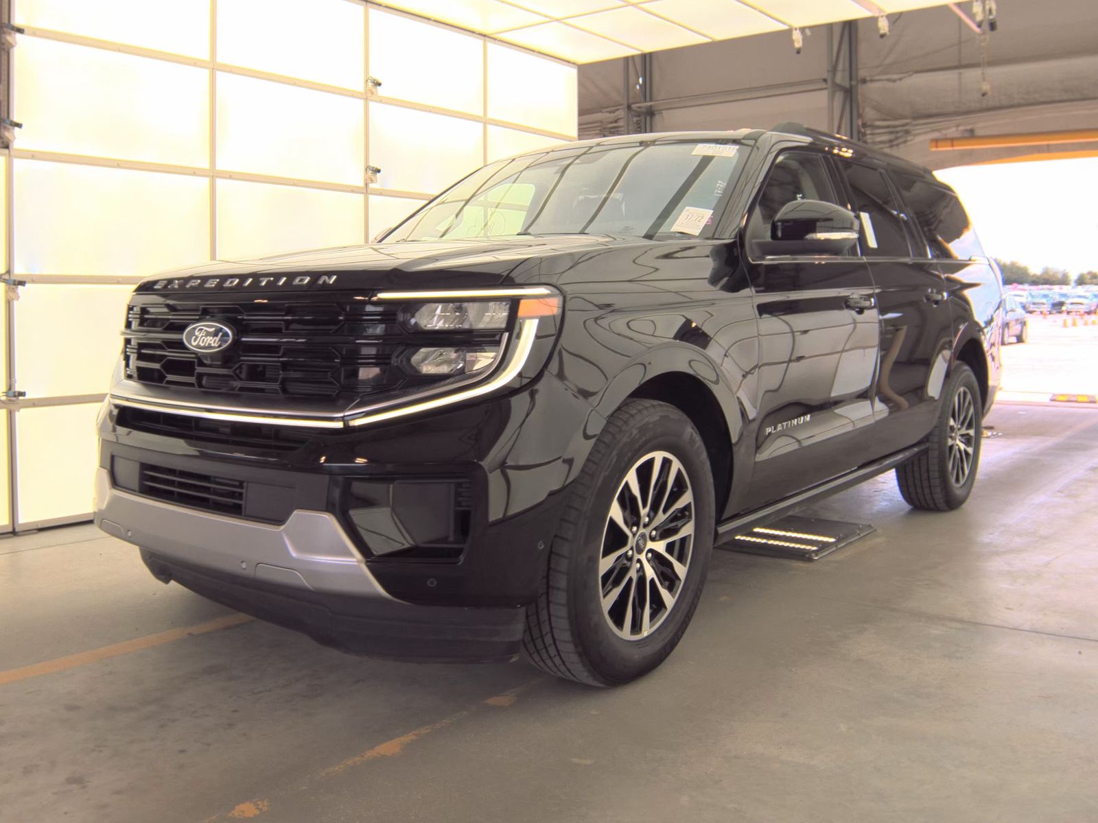 FORD EXPEDITION MAX - 1