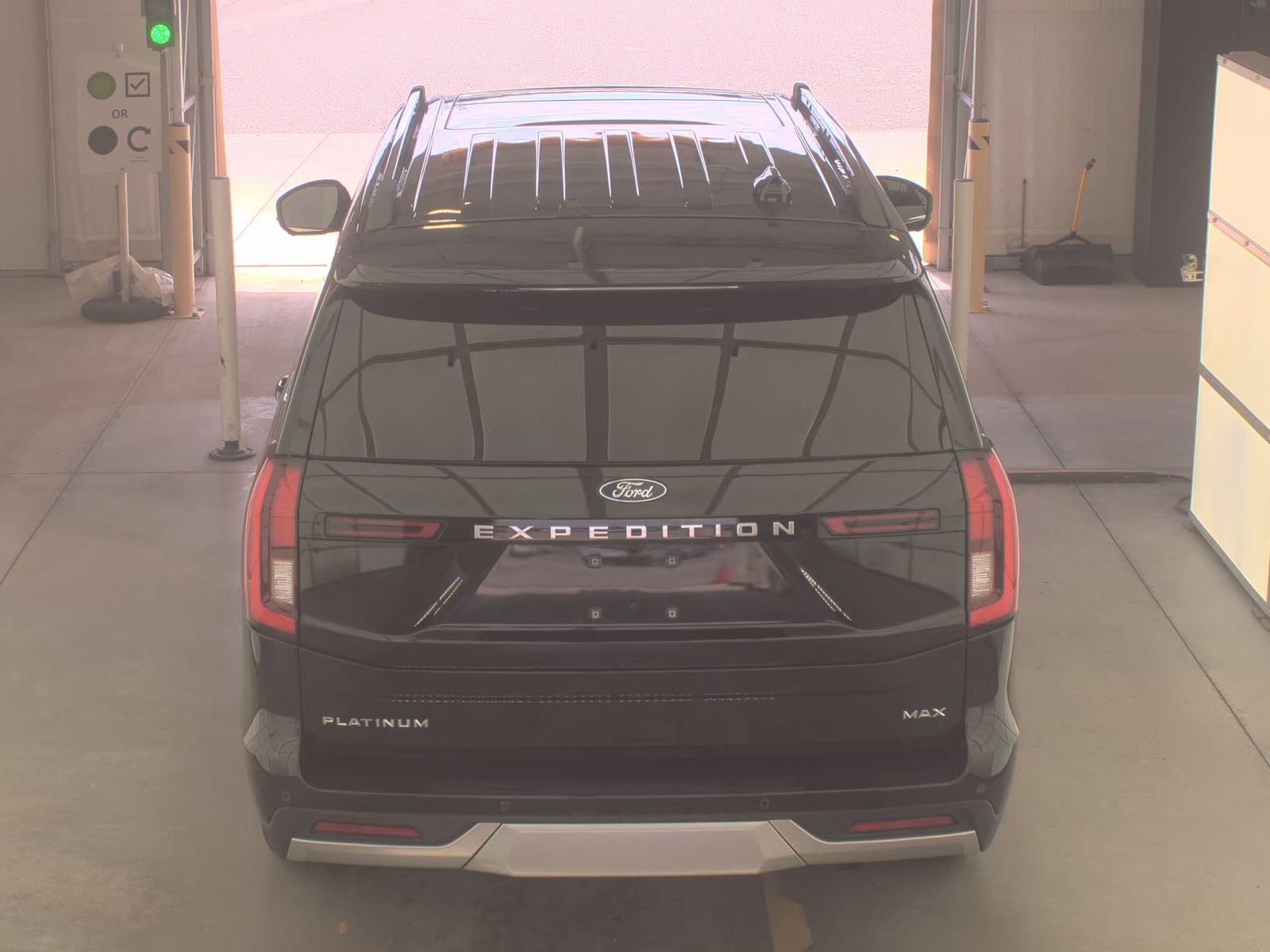 FORD EXPEDITION MAX - 7
