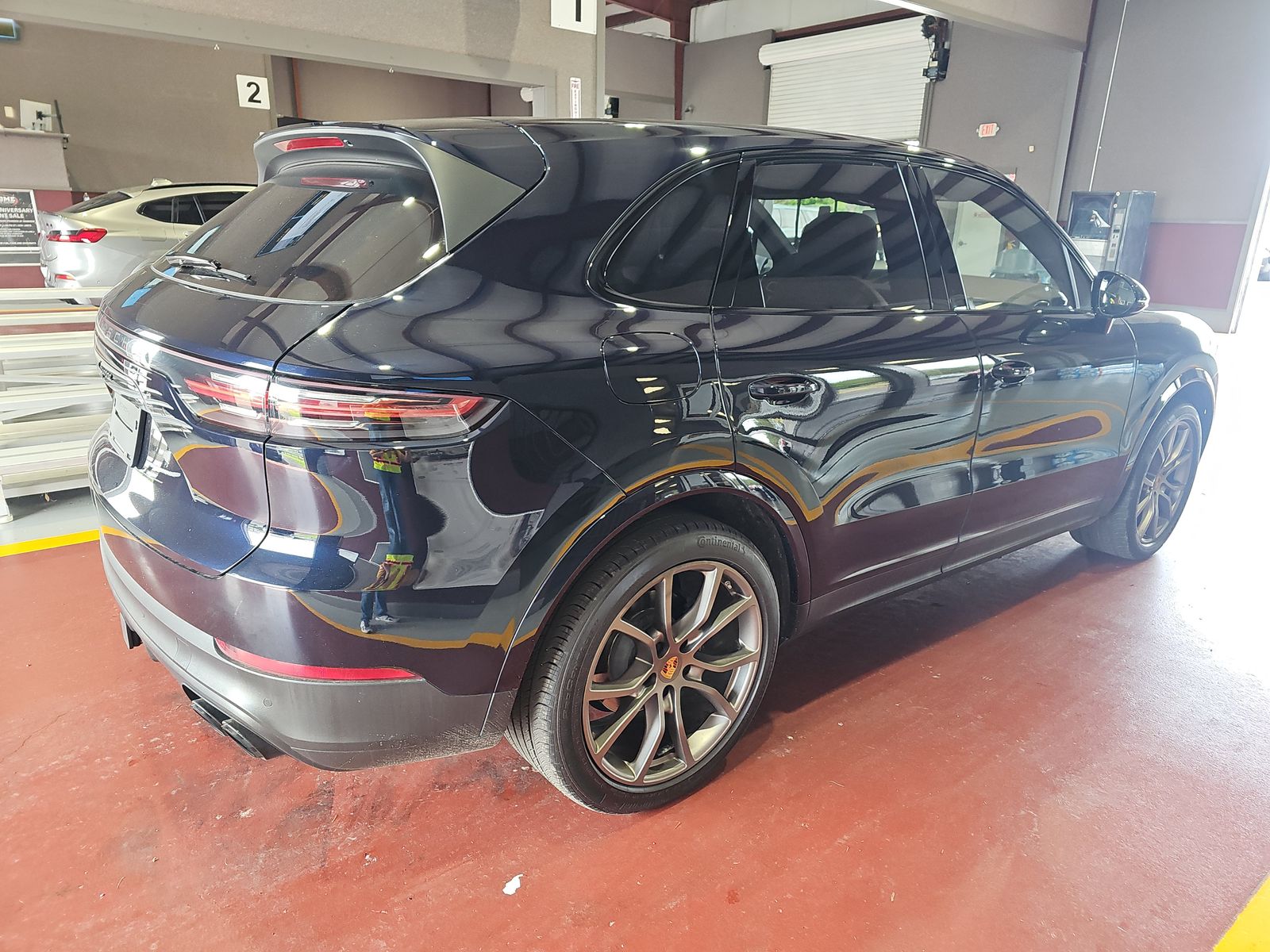 PORSCHE CAYENNE - 5