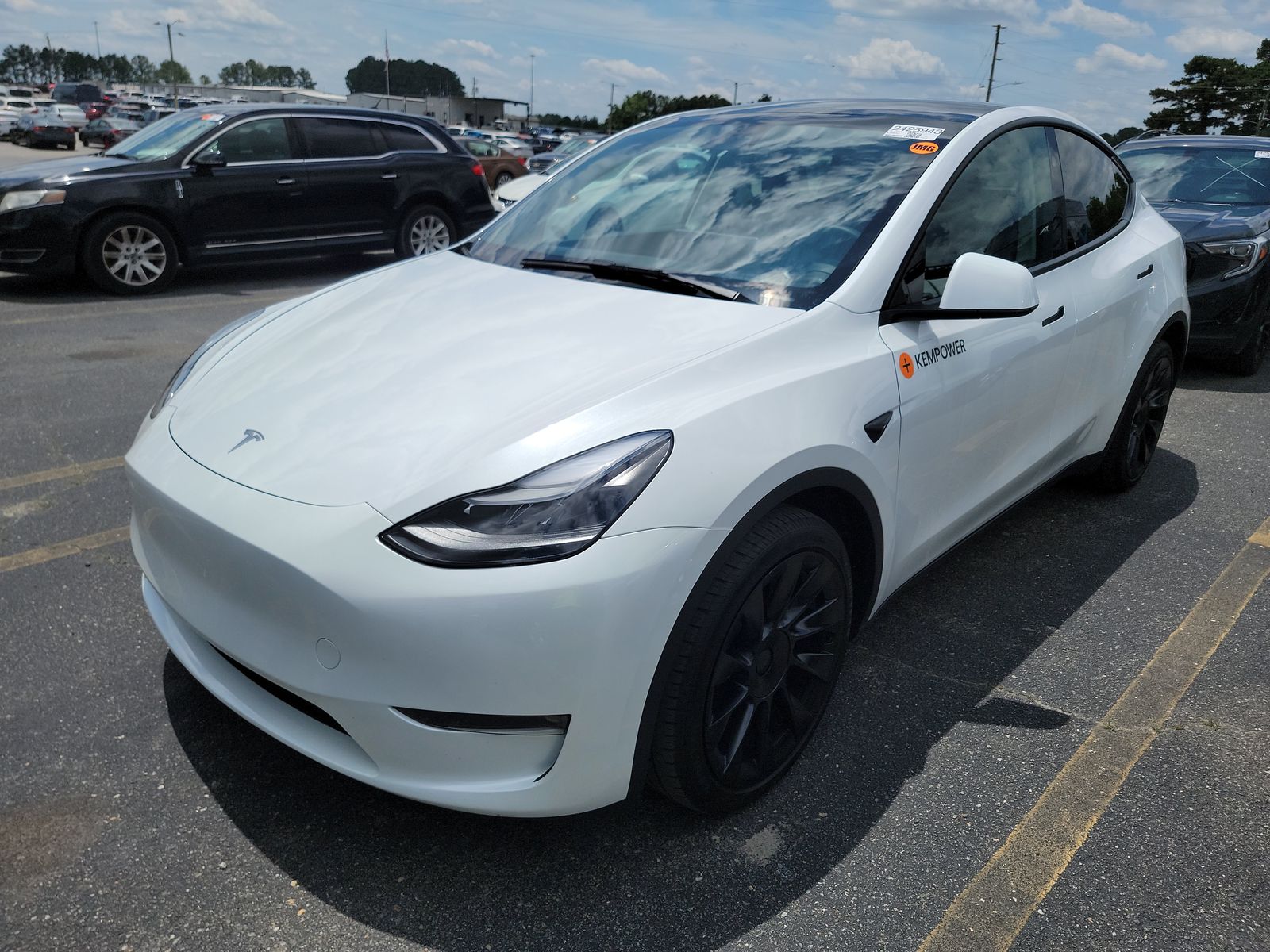 TESLA MODEL Y - 1