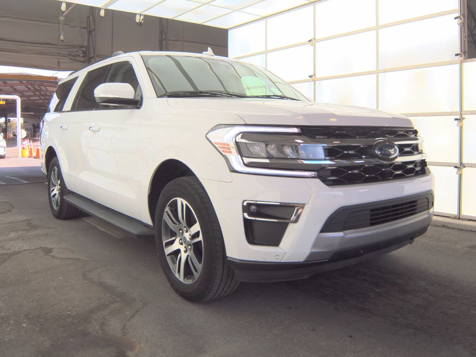 FORD EXPEDITION MAX - 4