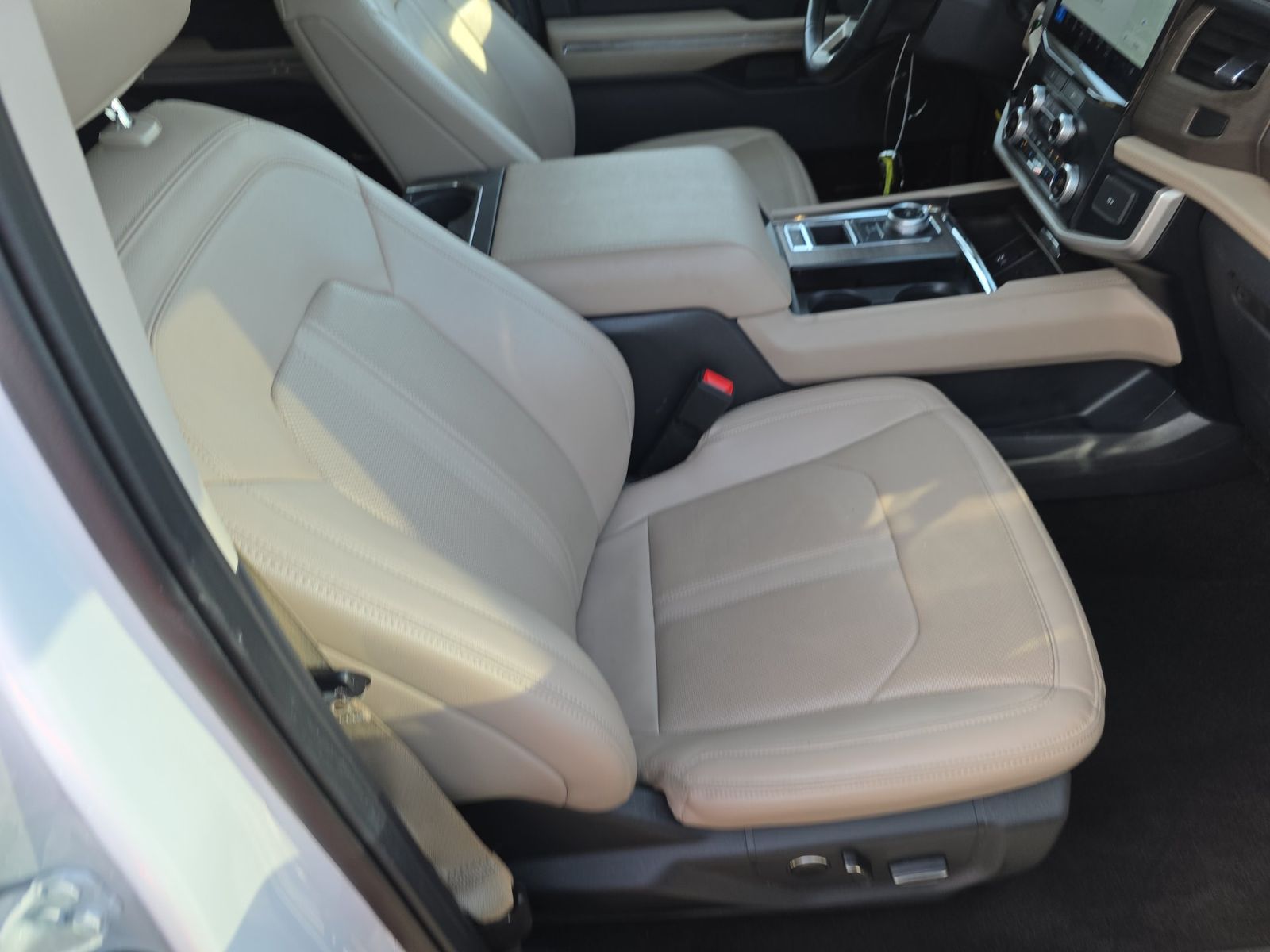 FORD EXPEDITION MAX - 9