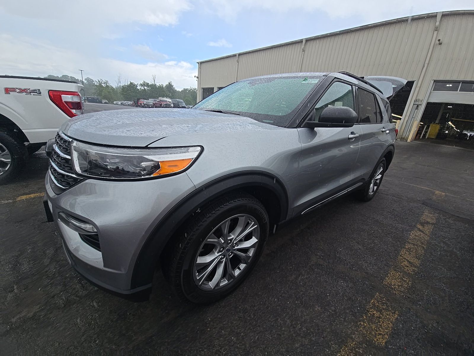 FORD EXPLORER - 1