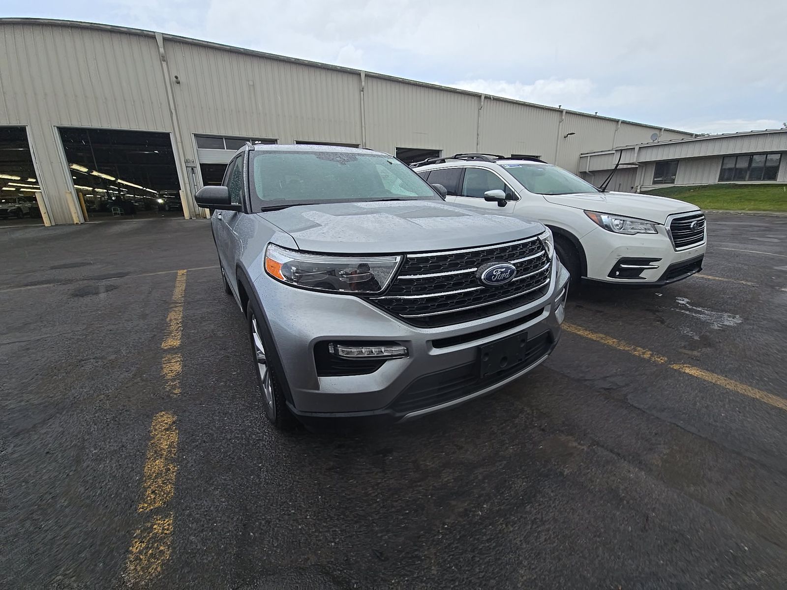 FORD EXPLORER - 4