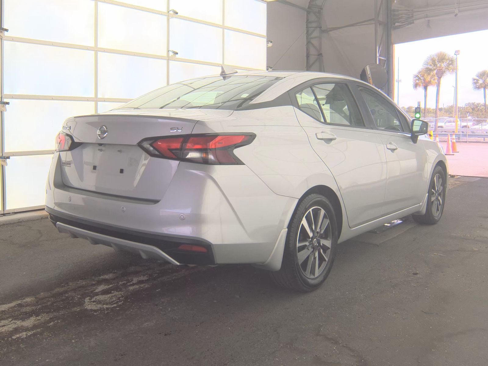 NISSAN VERSA - 5