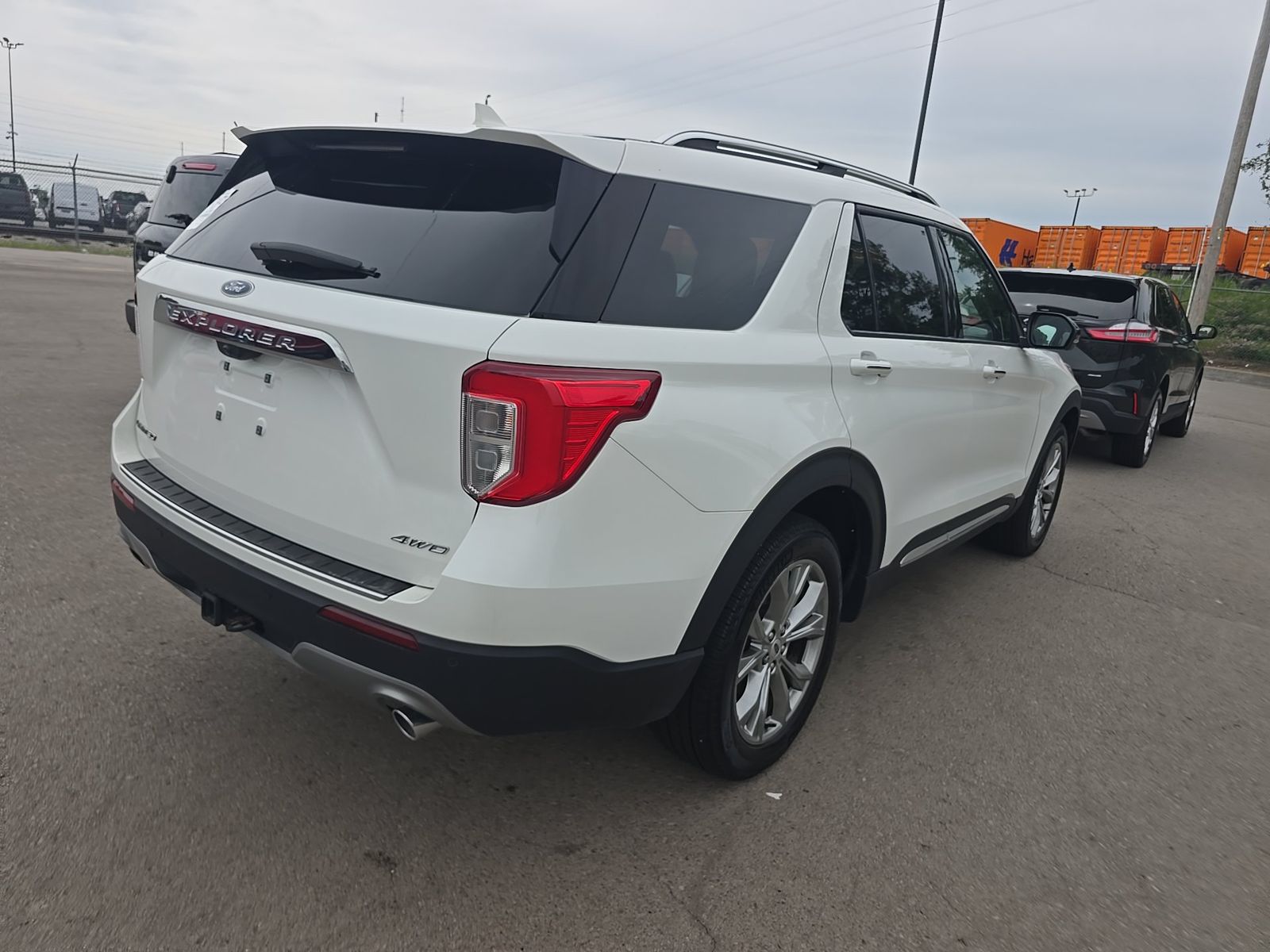 FORD EXPLORER - 5