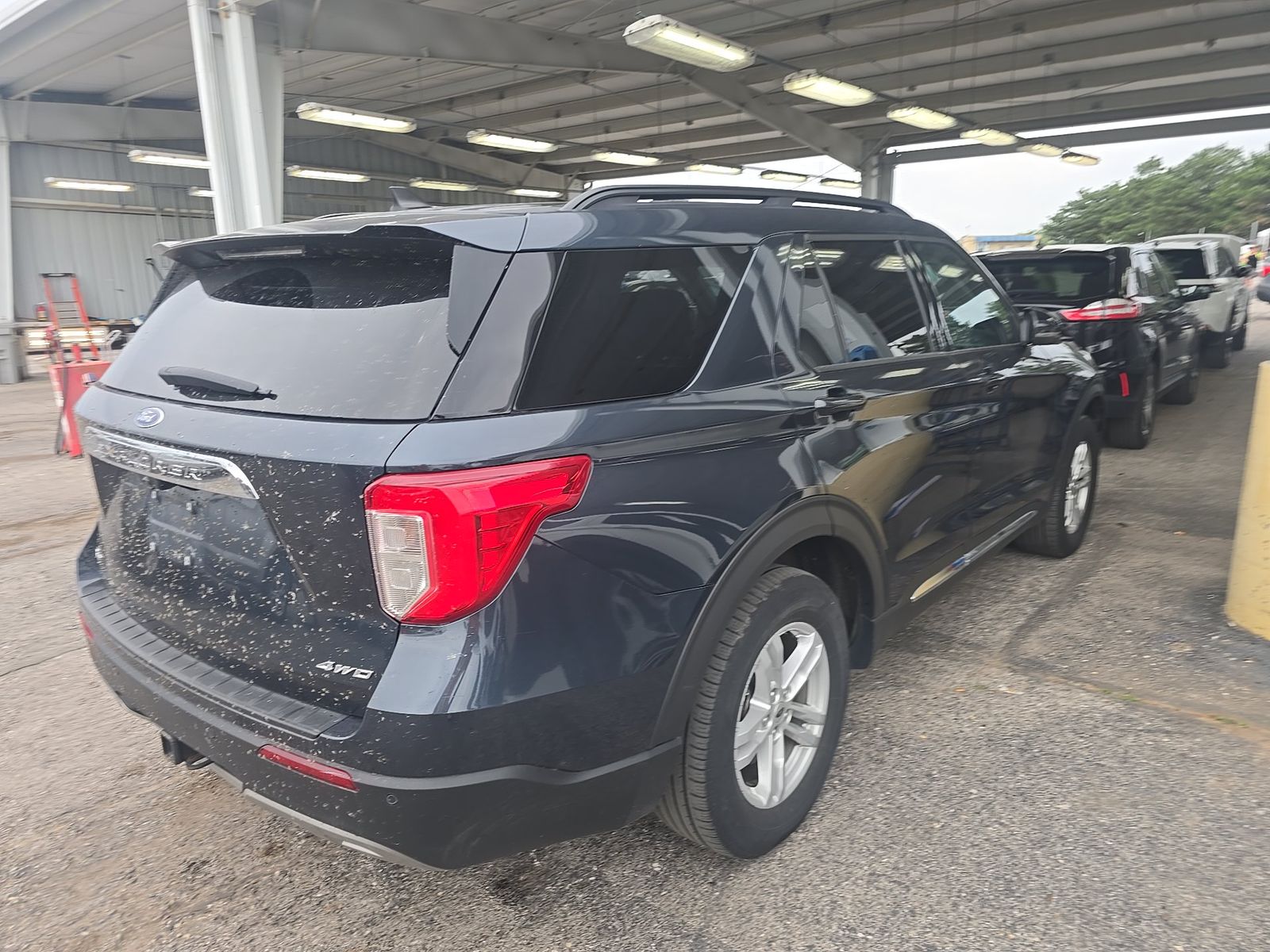 FORD EXPLORER - 5