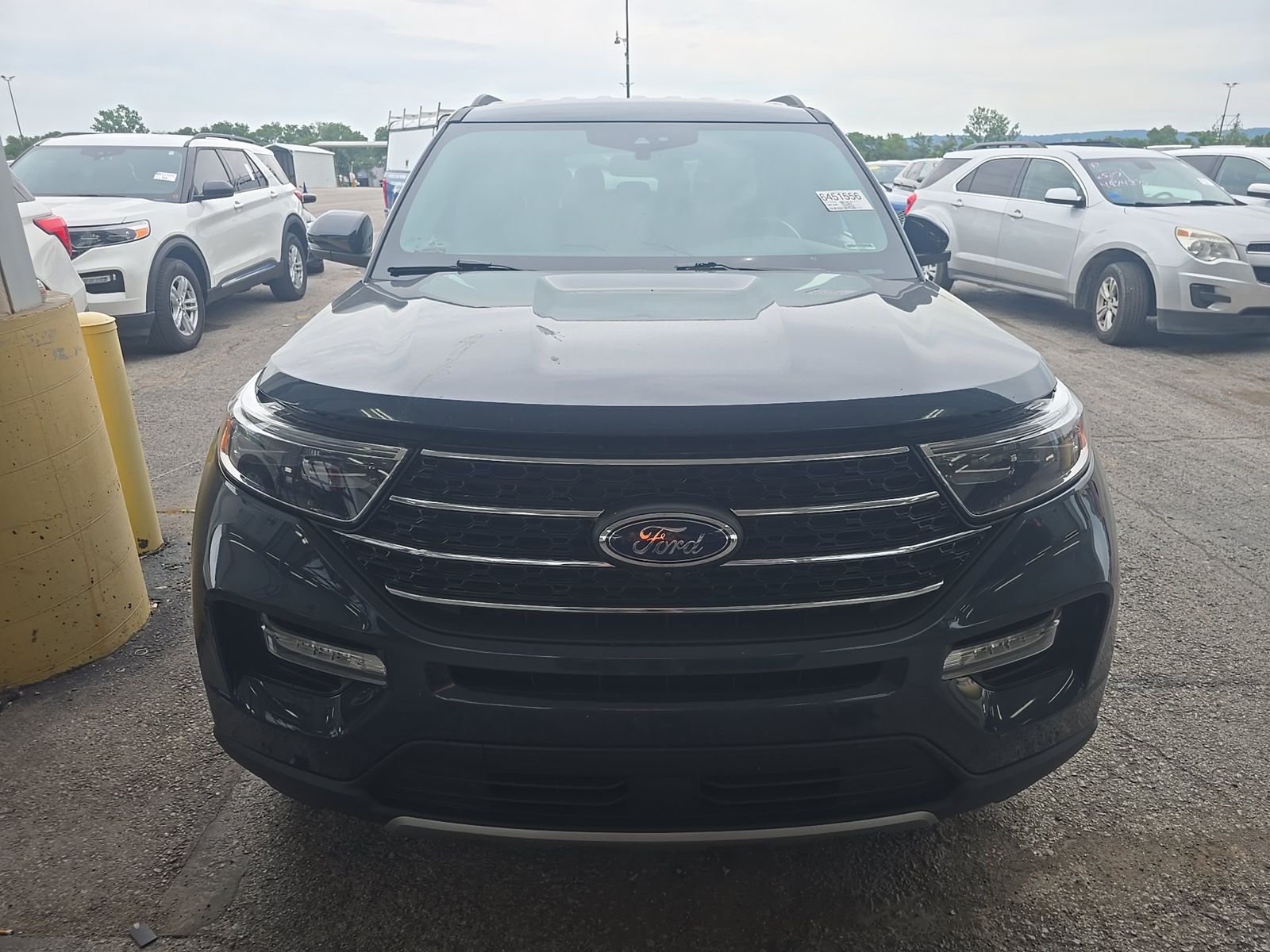 FORD EXPLORER - 3