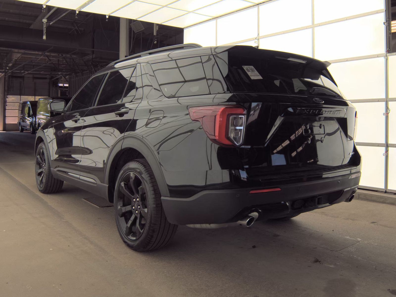 FORD EXPLORER - 9