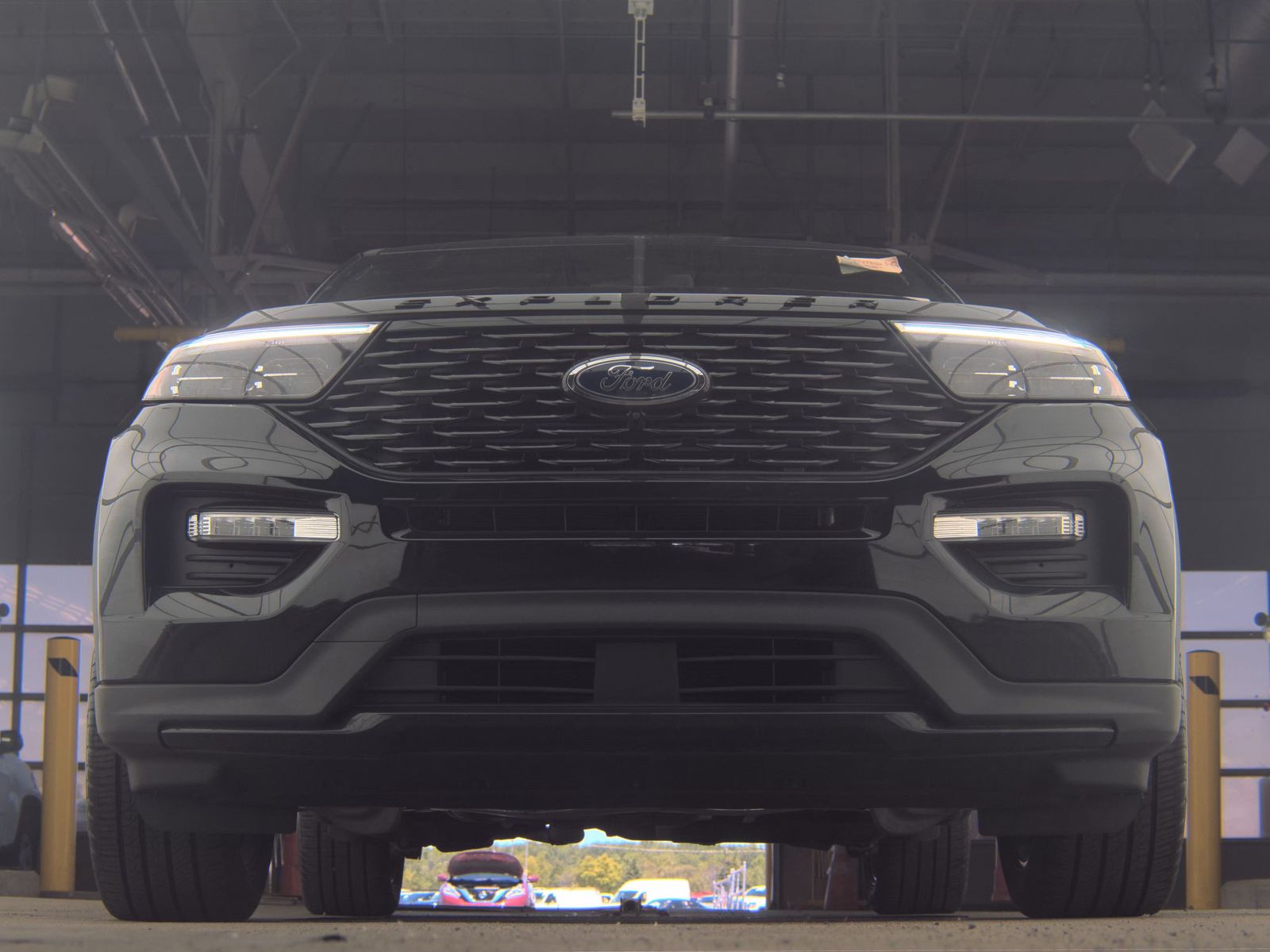 FORD EXPLORER - 4