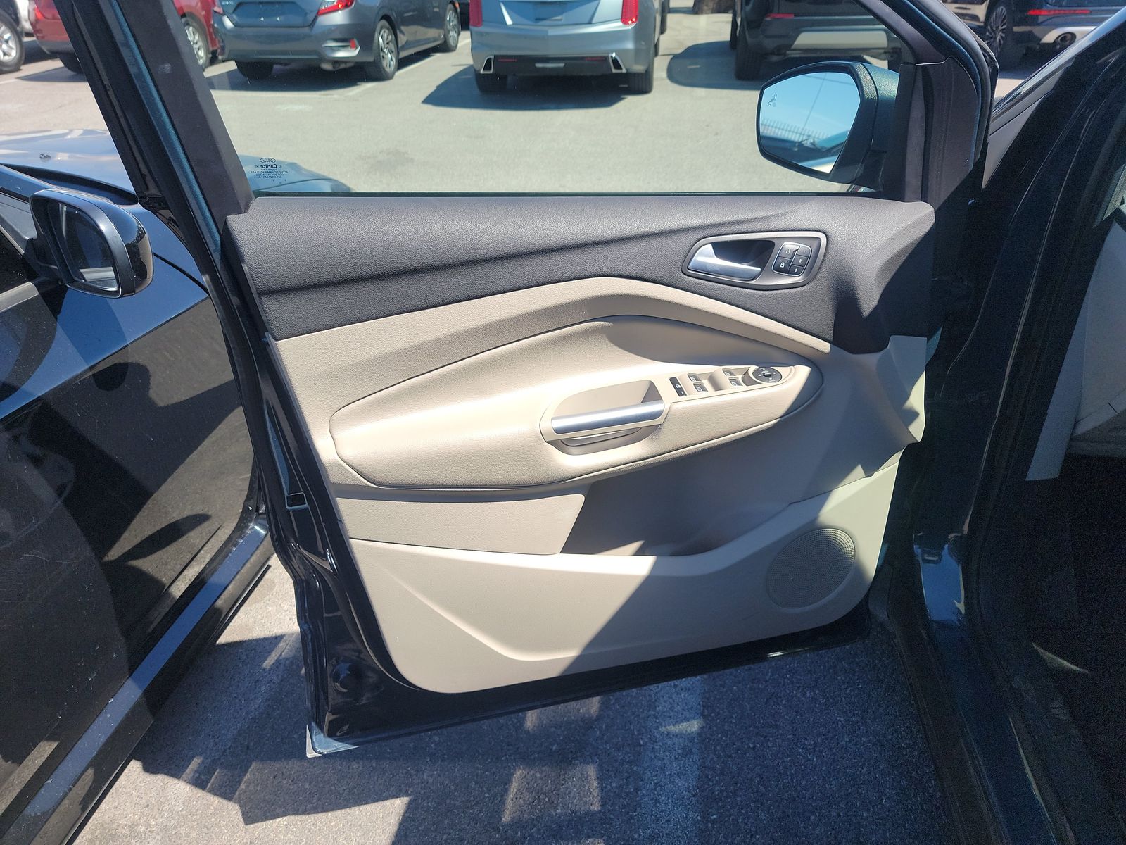 FORD ESCAPE - 10