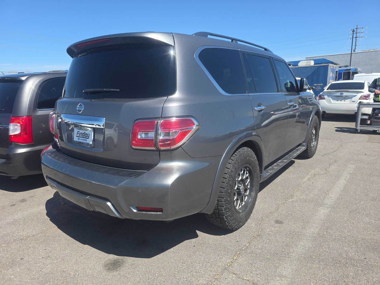 NISSAN ARMADA - 5