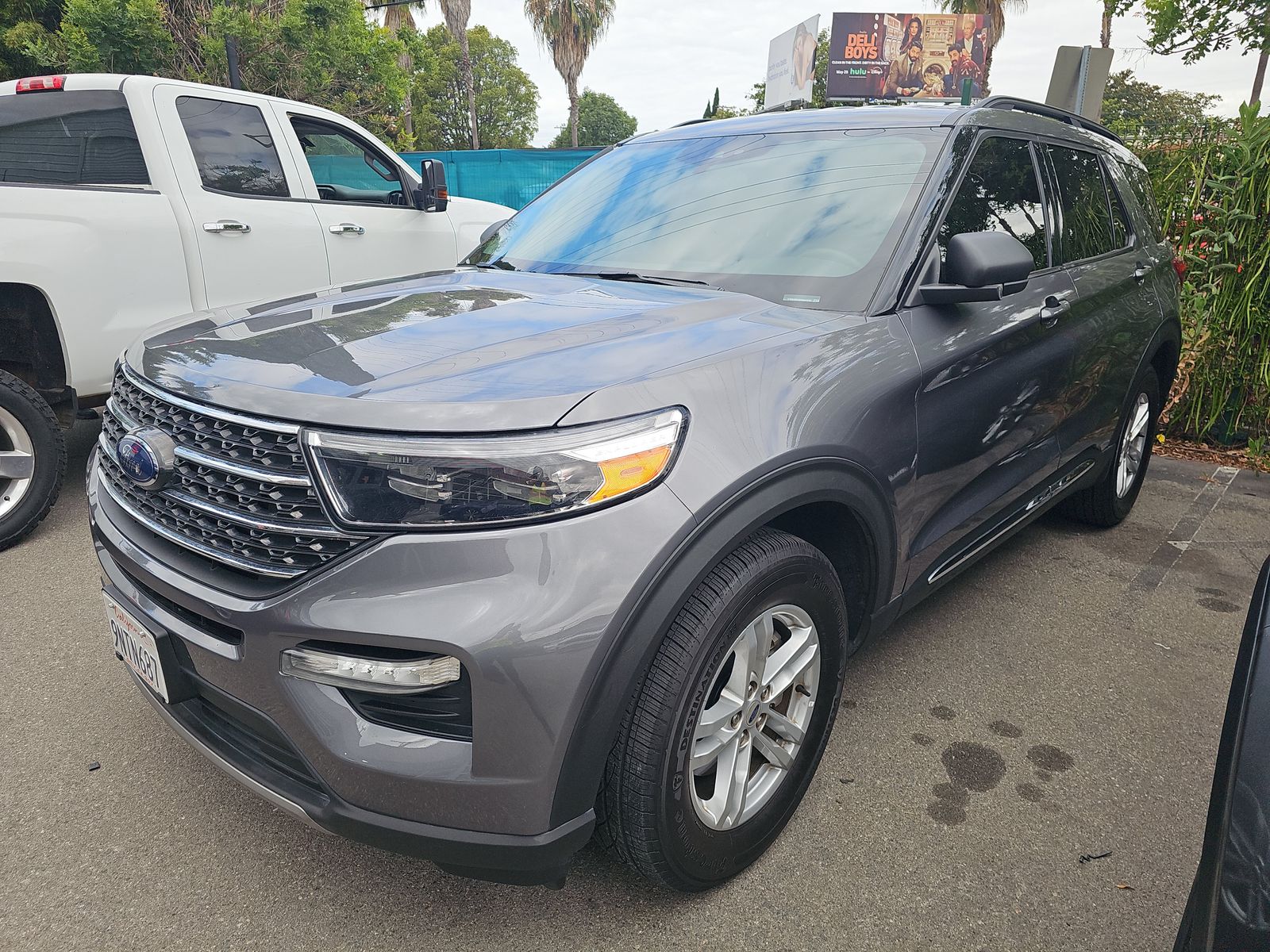 FORD EXPLORER - 1