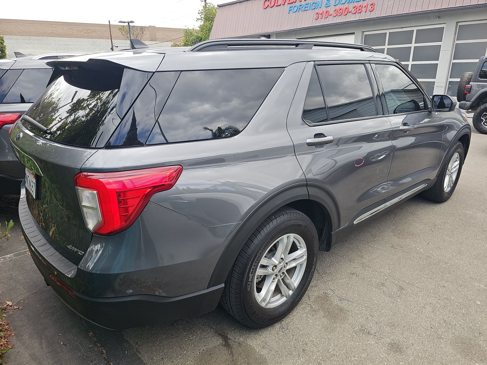 FORD EXPLORER - 5