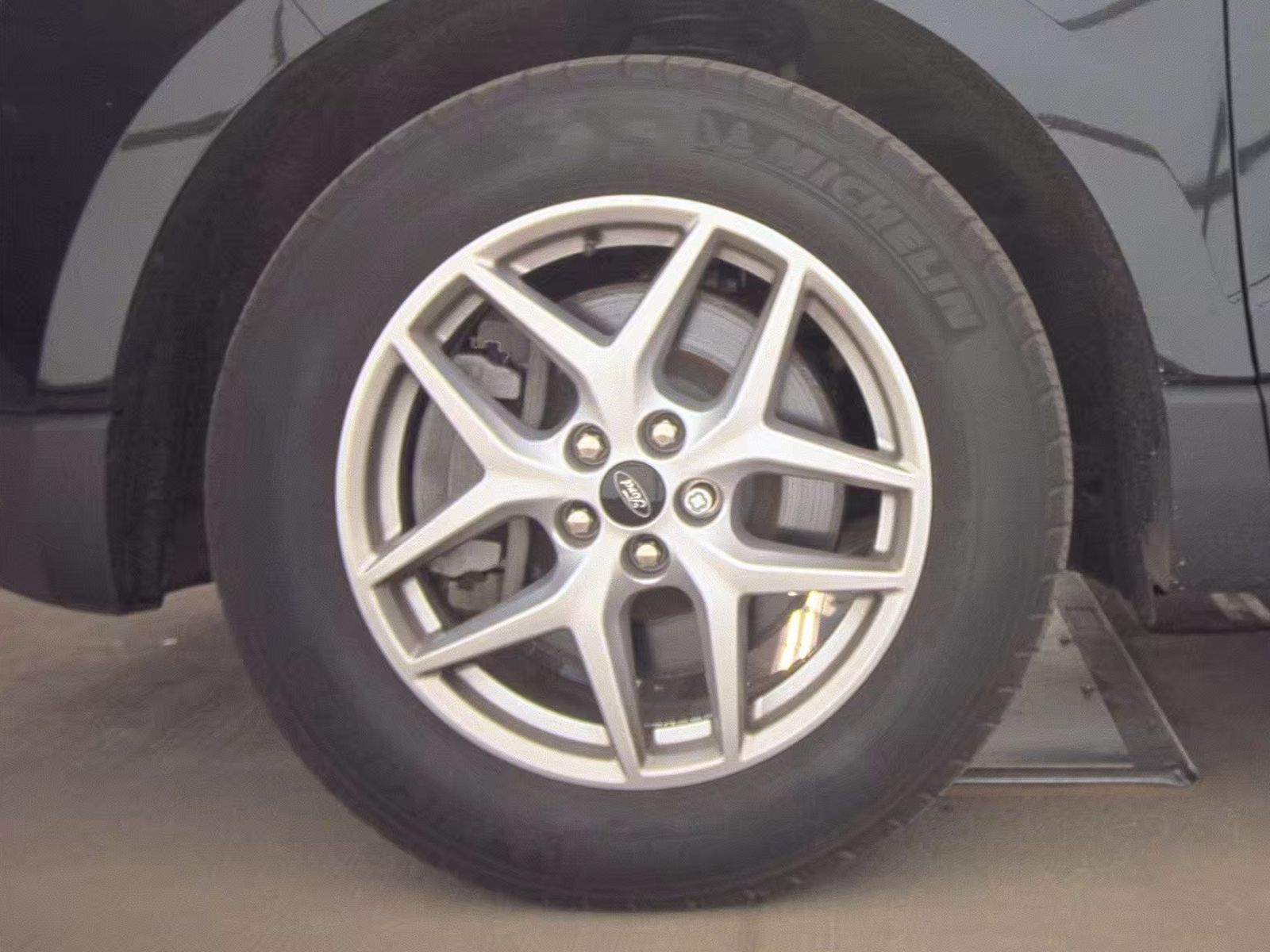 FORD EDGE - 10