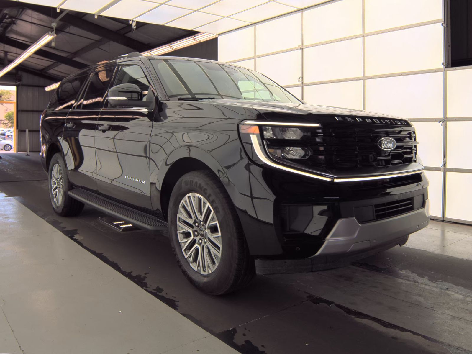FORD EXPEDITION MAX - 5