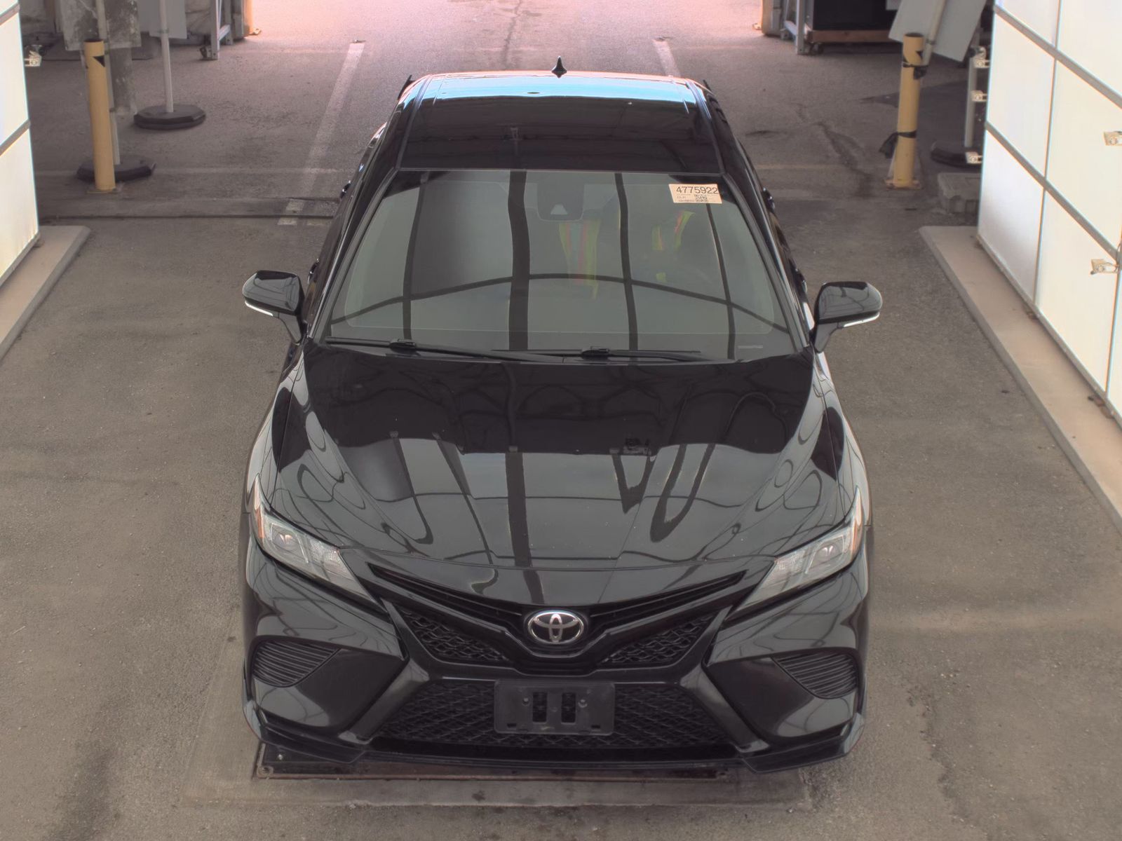 TOYOTA CAMRY - 3