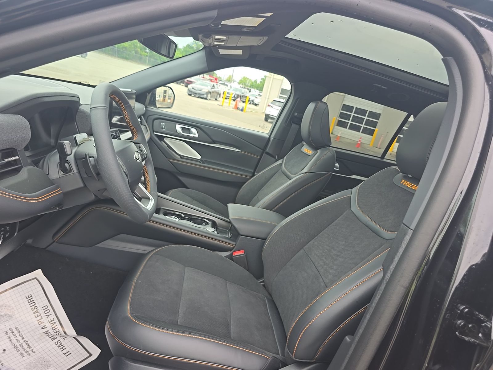 FORD EXPLORER - 8