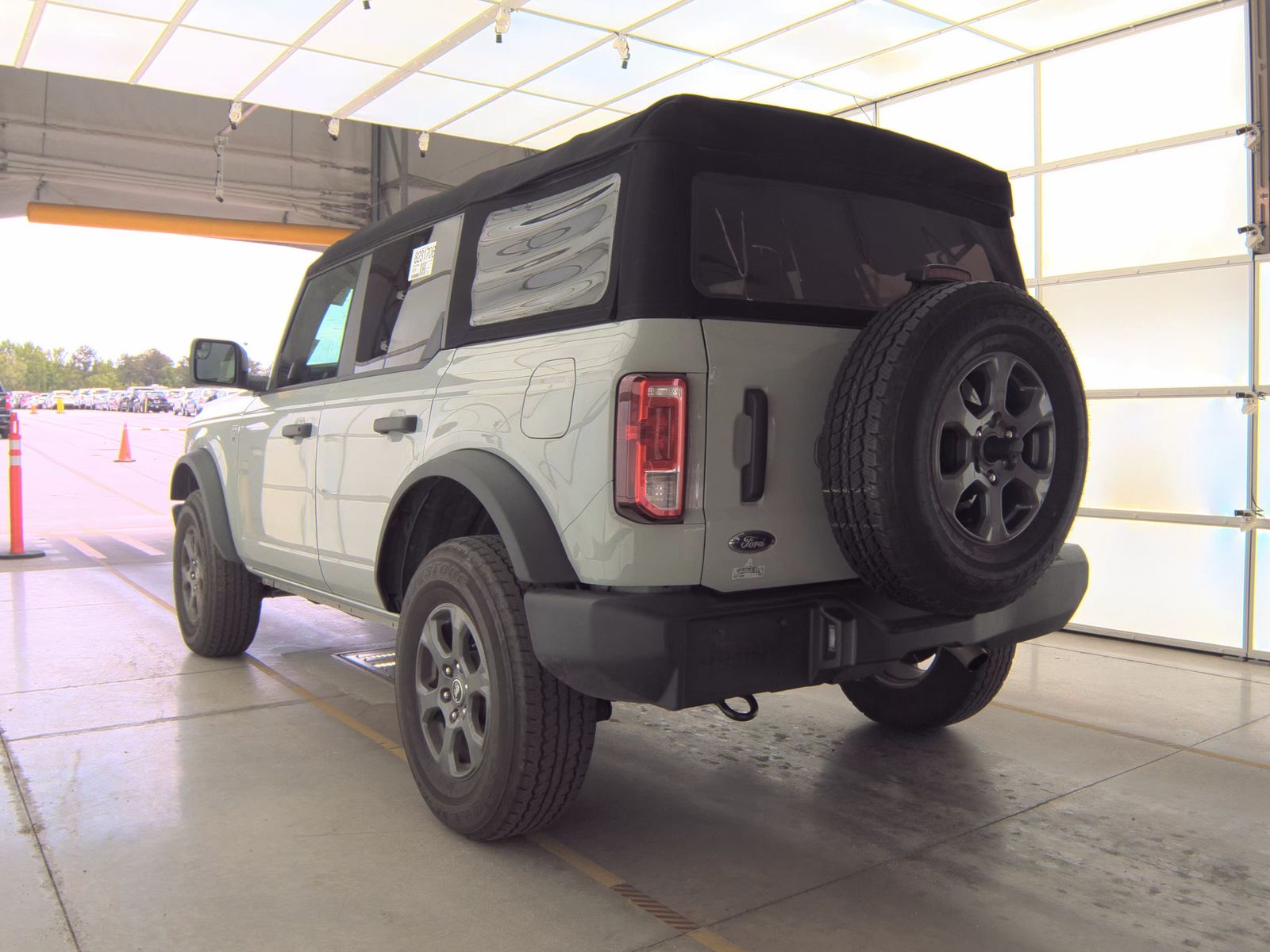 FORD BRONCO - 9