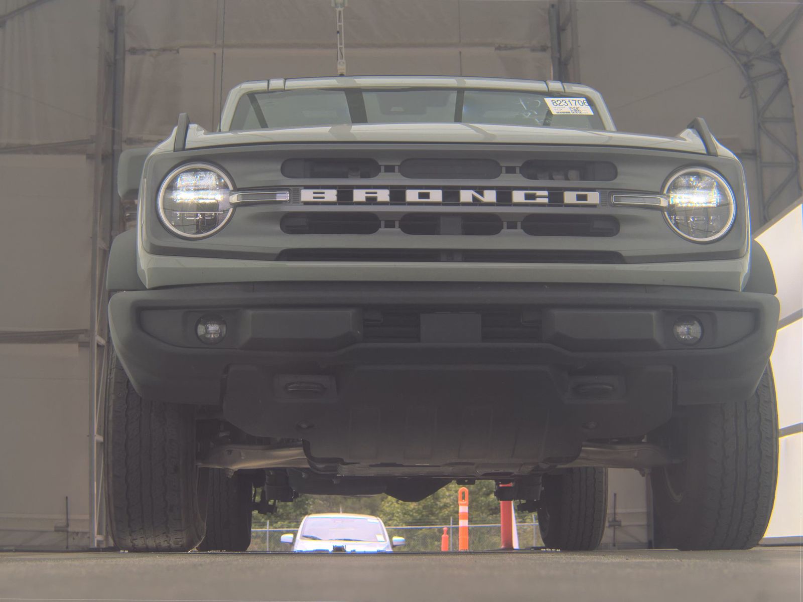 FORD BRONCO - 4
