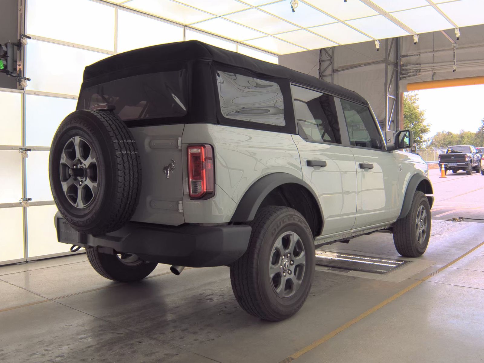 FORD BRONCO - 6