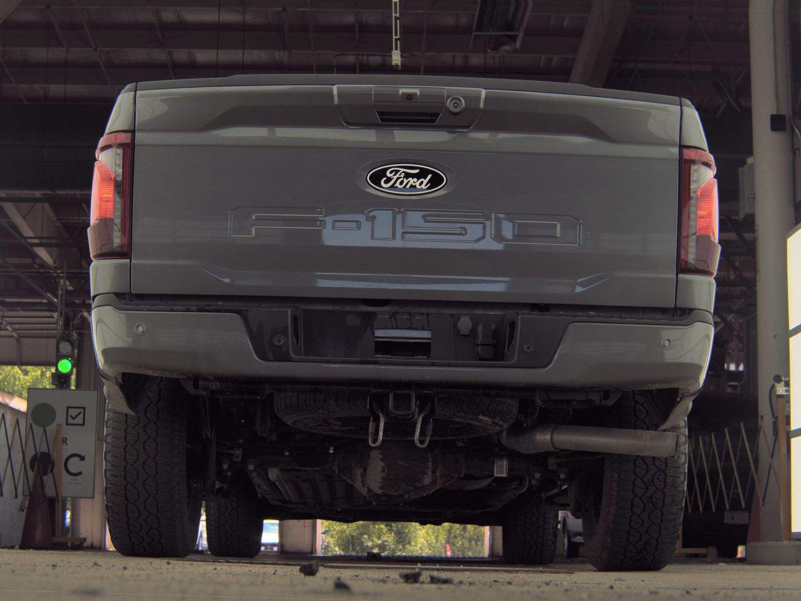 FORD F-150 - 8