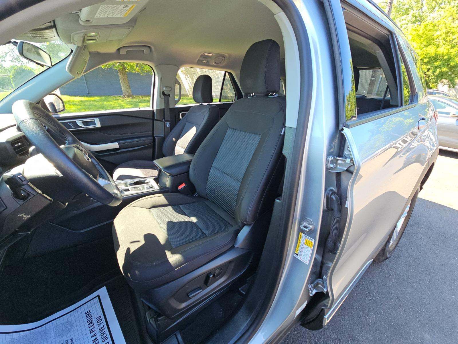 FORD EXPLORER - 5