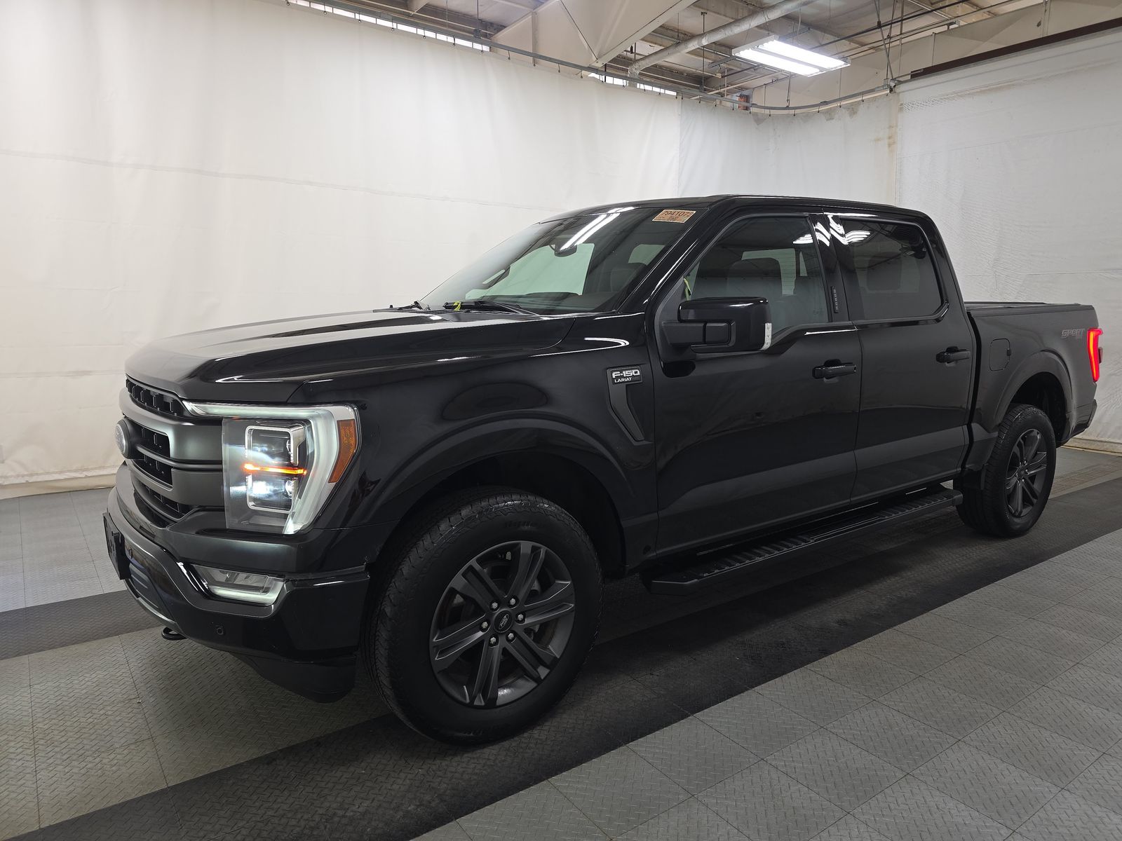 2023 Ford F-150 Lariat AWD