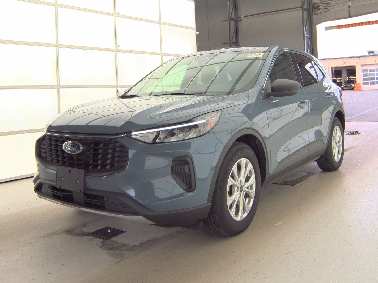 FORD ESCAPE - 1
