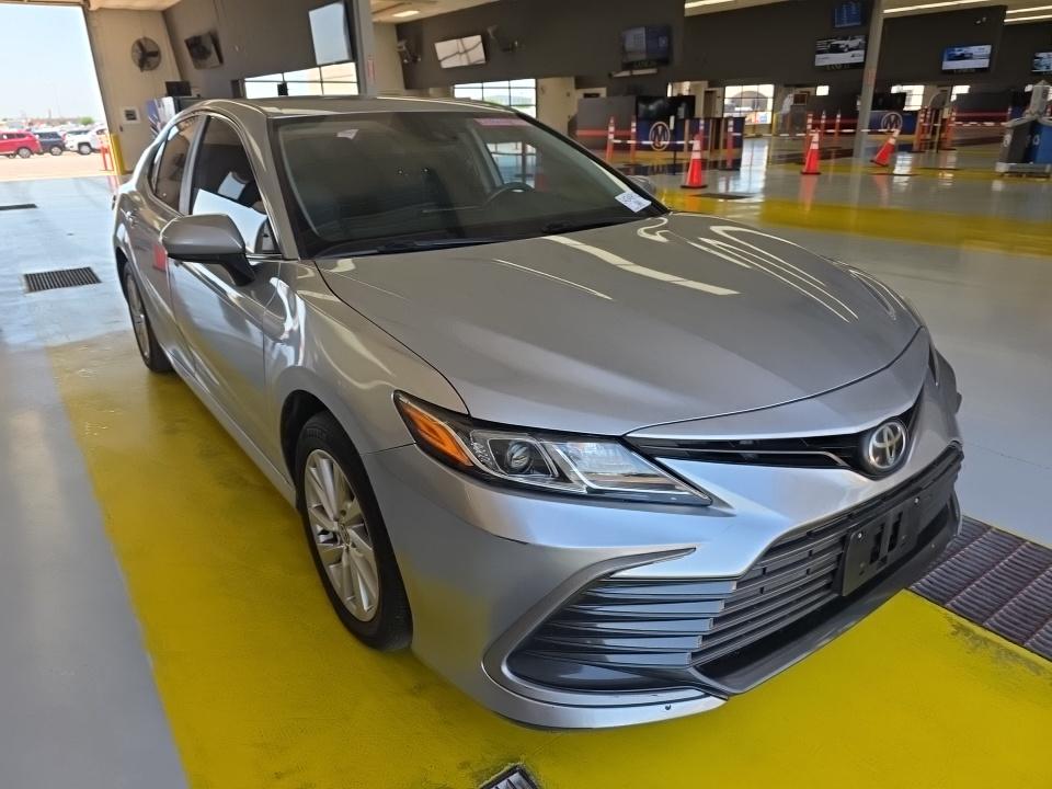 TOYOTA CAMRY - 4
