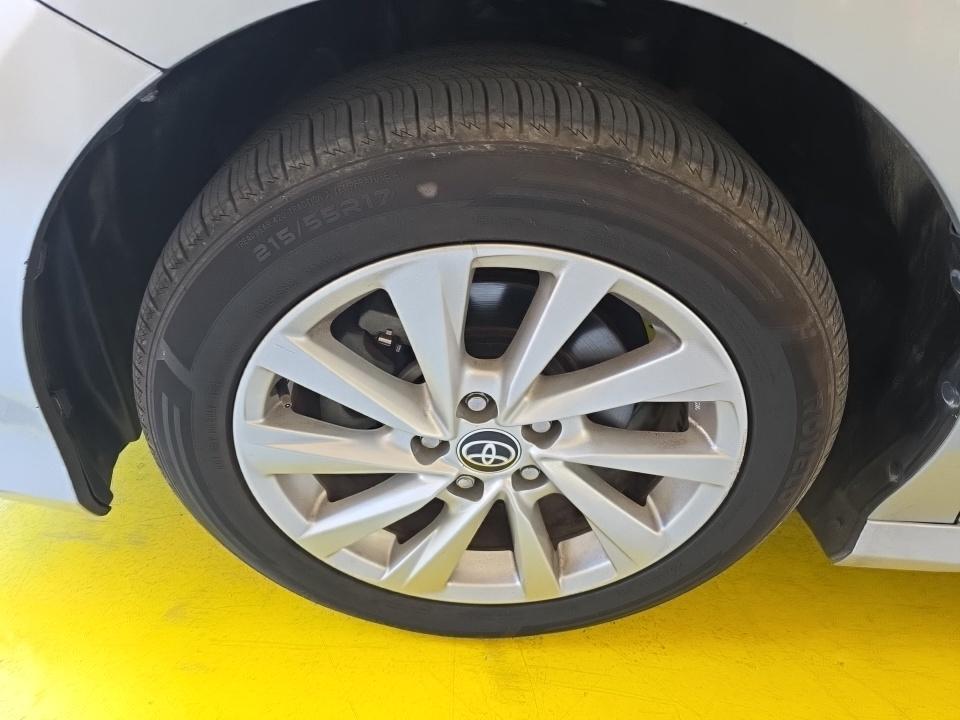 TOYOTA CAMRY - 9