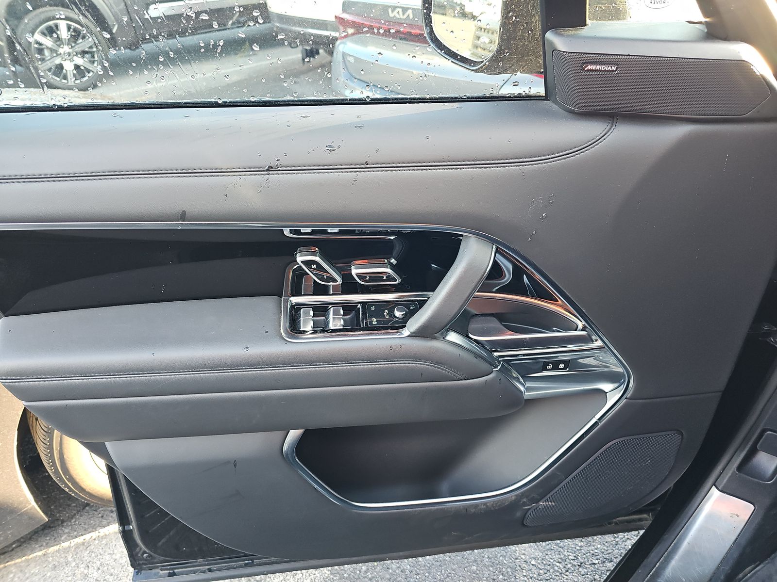 LAND ROVER RANGE ROVER - 10