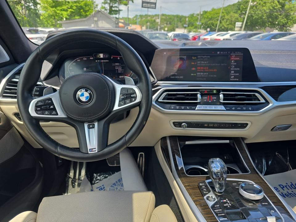 2020 BMW X7 M50i AWD