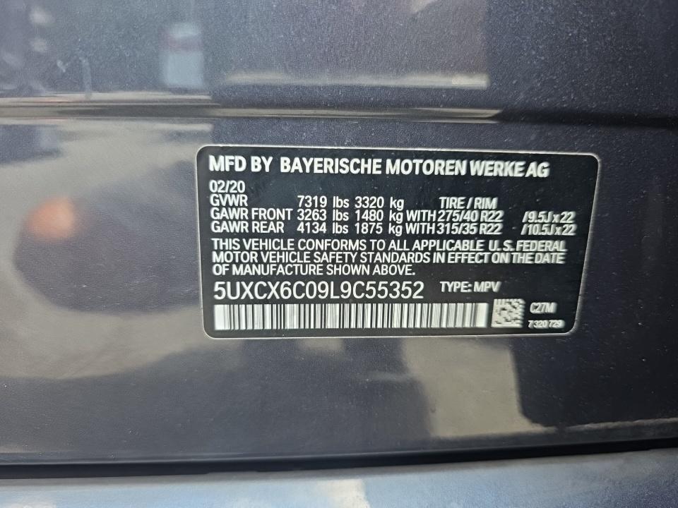 2020 BMW X7 M50i AWD