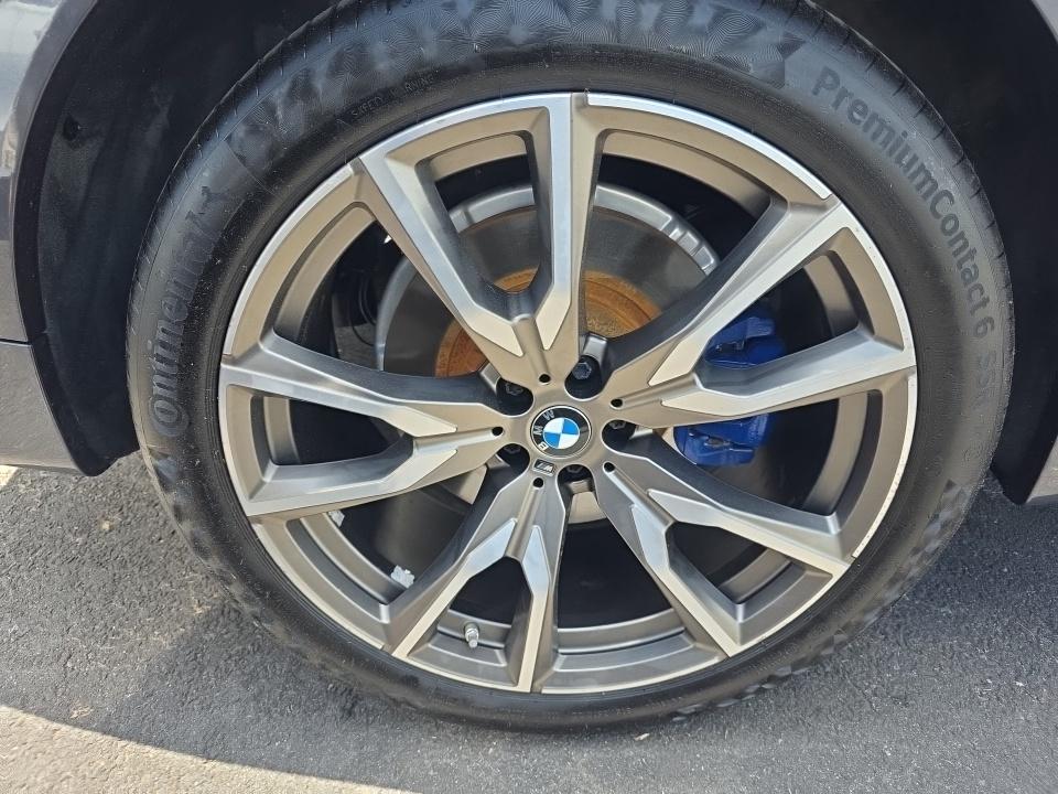 2020 BMW X7 M50i AWD