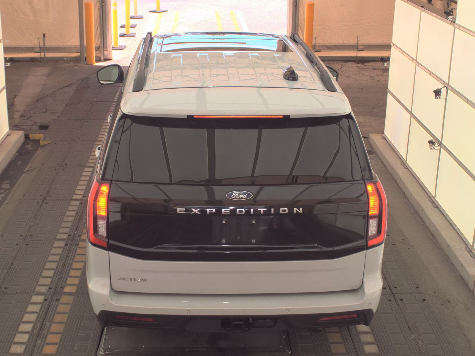 FORD EXPEDITION - 7