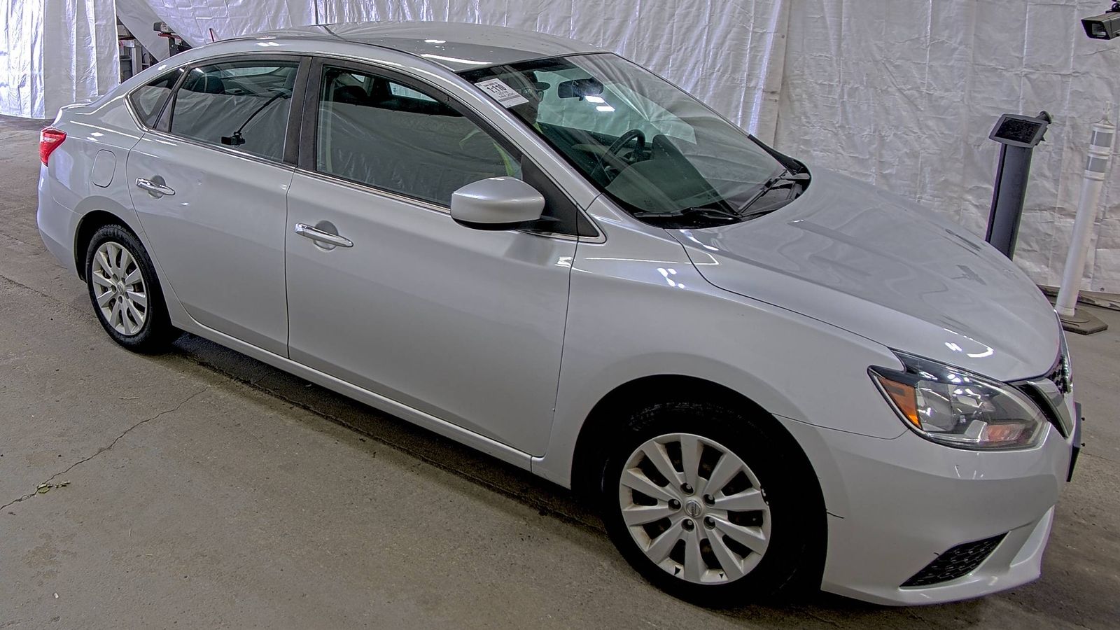 NISSAN SENTRA - 4