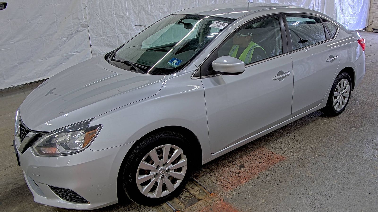 NISSAN SENTRA - 1