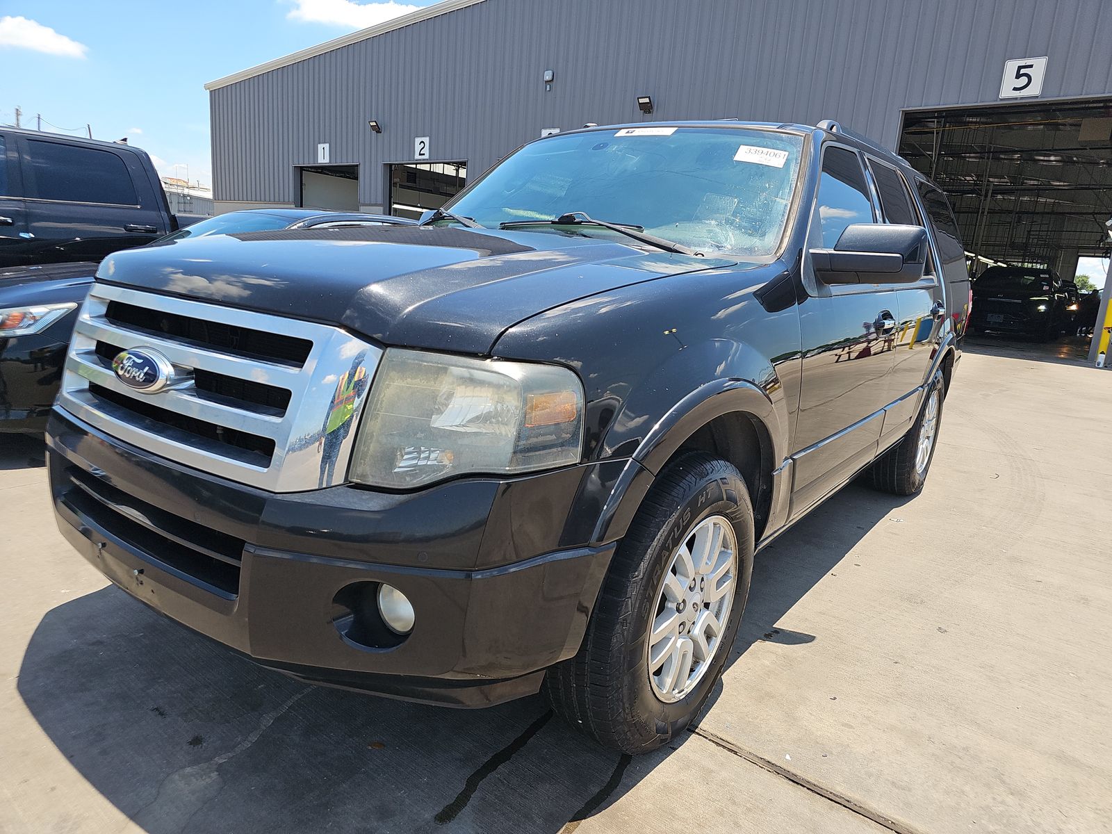 FORD EXPEDITION - 1