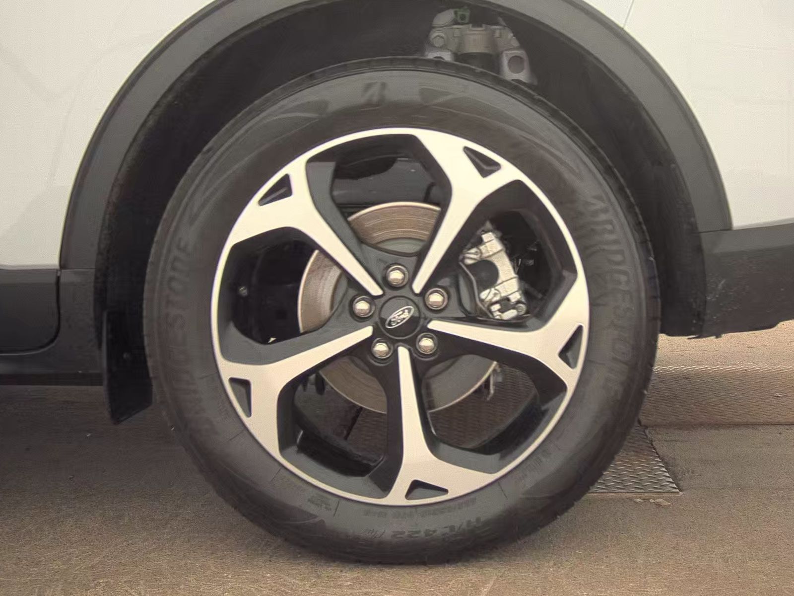 2025 Ford Escape Hybrid ST-Line Select AWD
