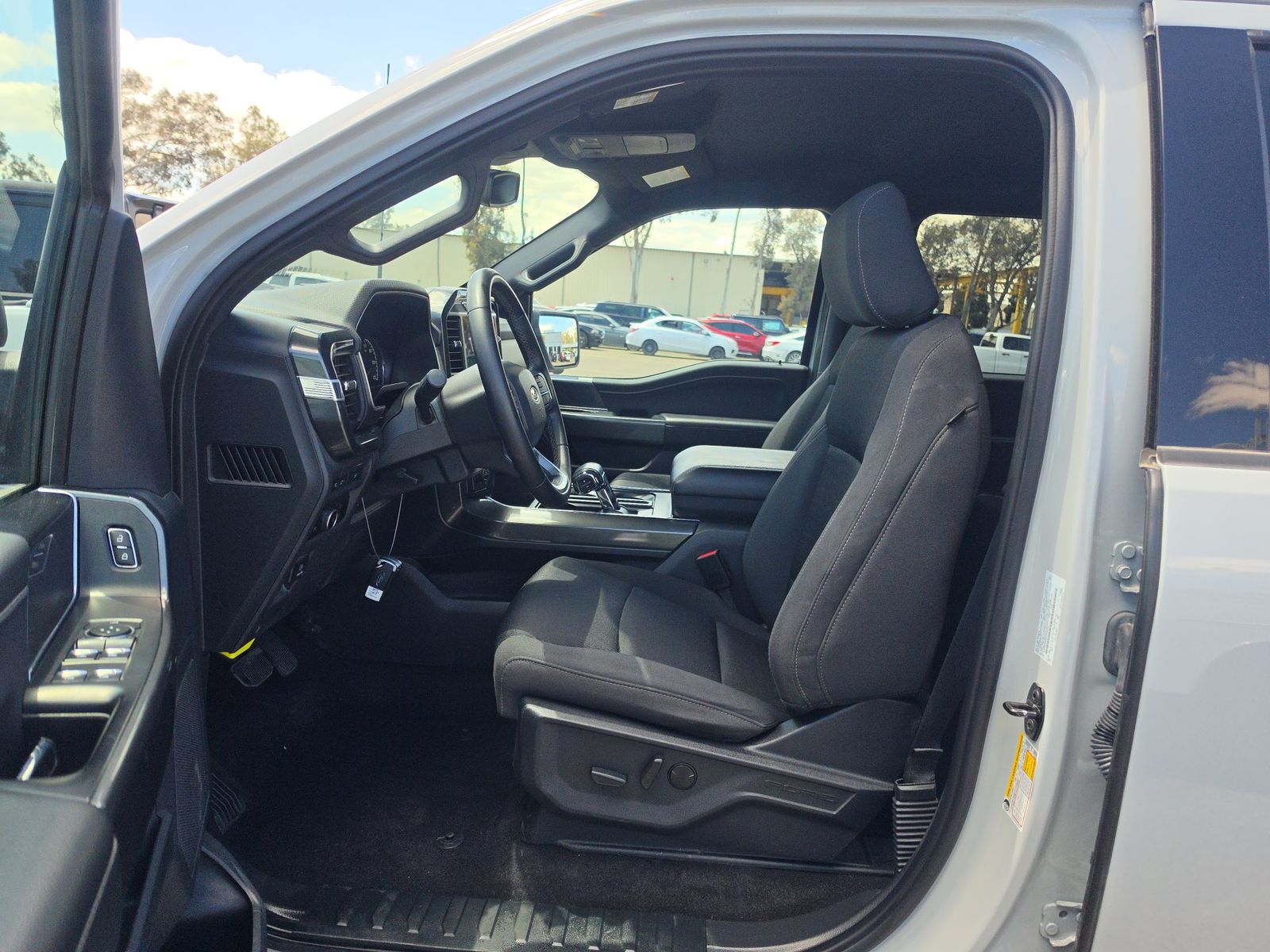 FORD F-150 - 8