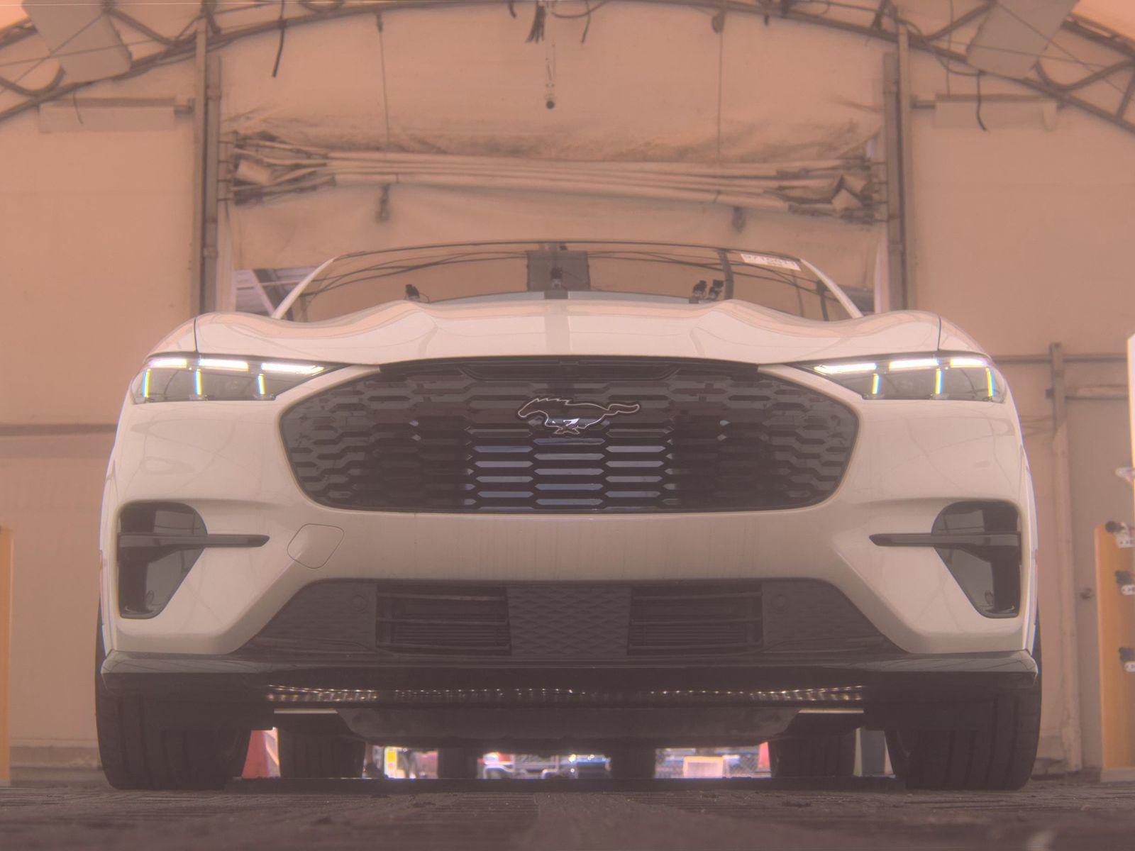 FORD MUSTANG MACH-E - 4