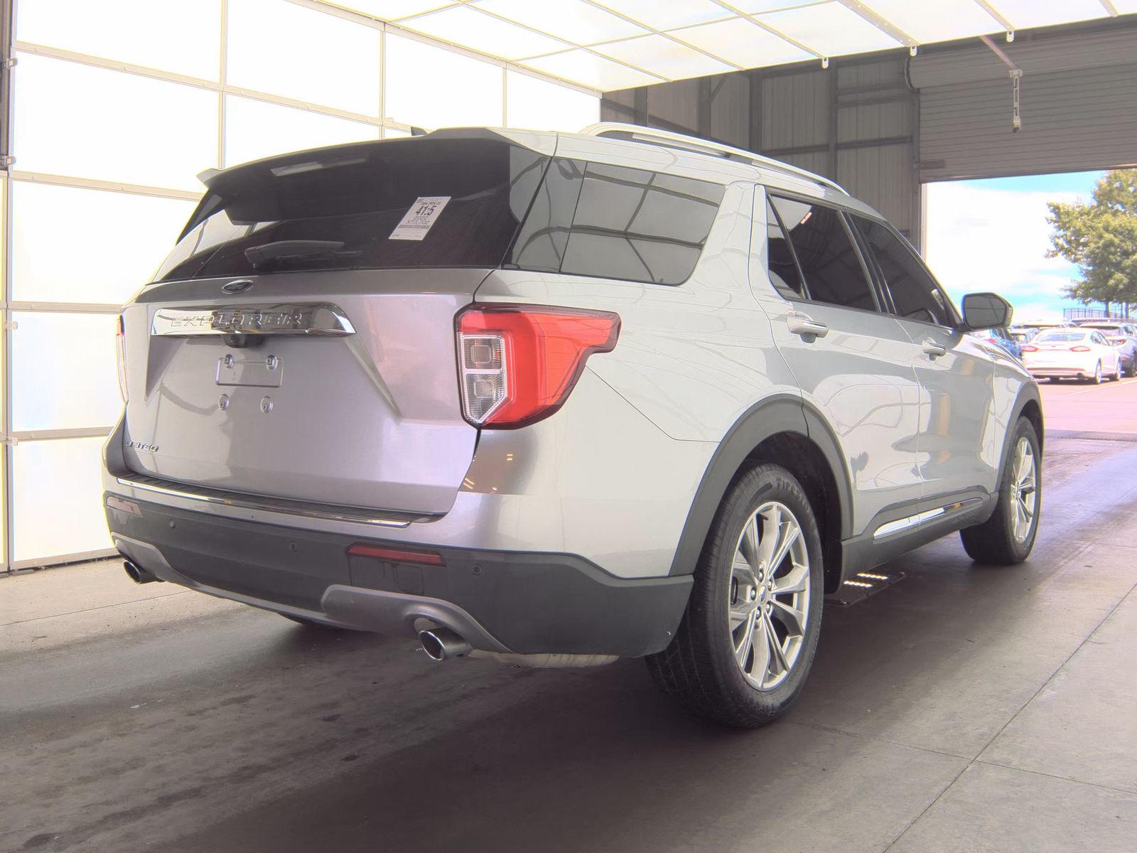 FORD EXPLORER - 6