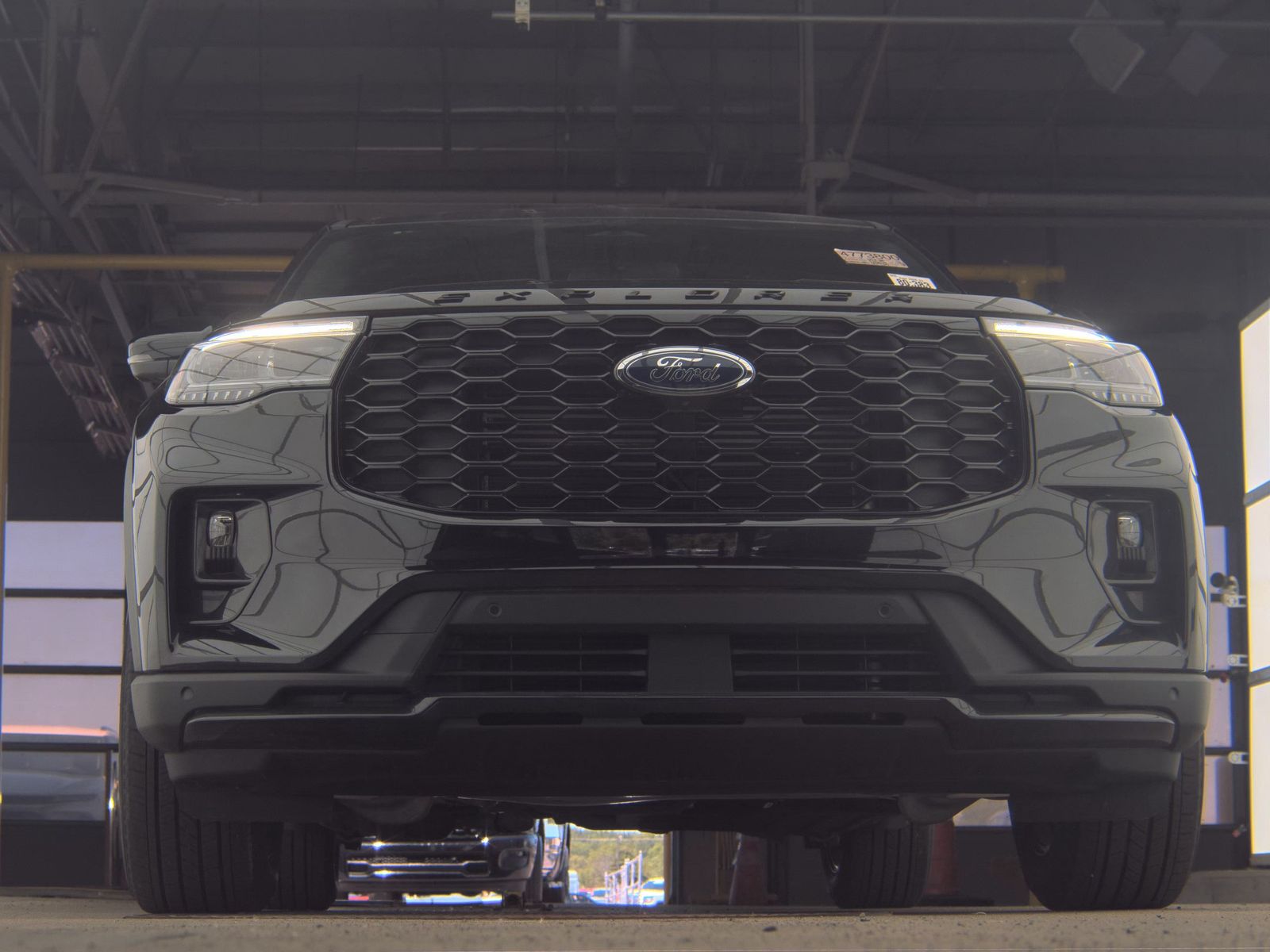 FORD EXPLORER - 4