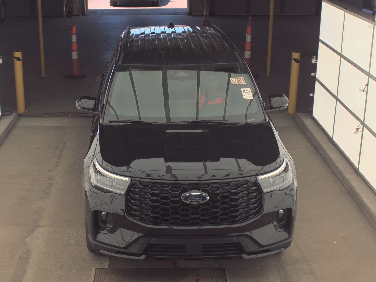 FORD EXPLORER - 3