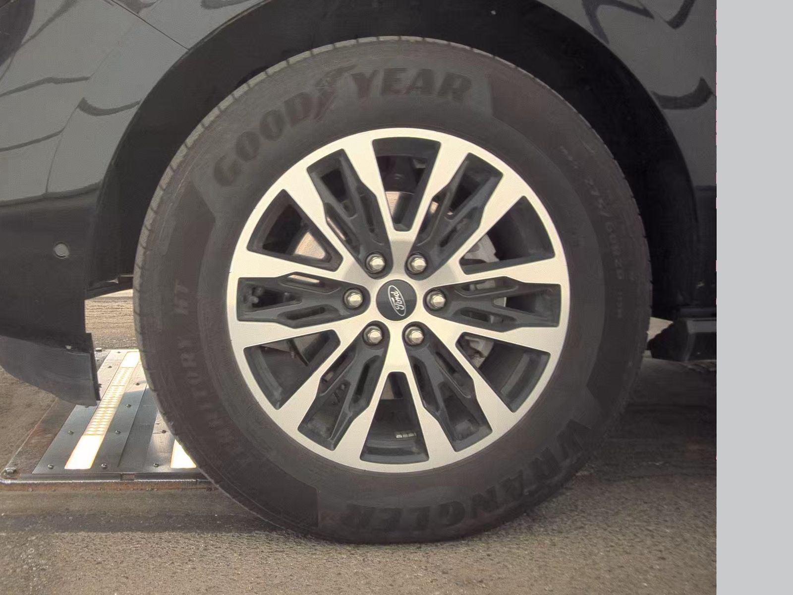 FORD EXPEDITION MAX - 10