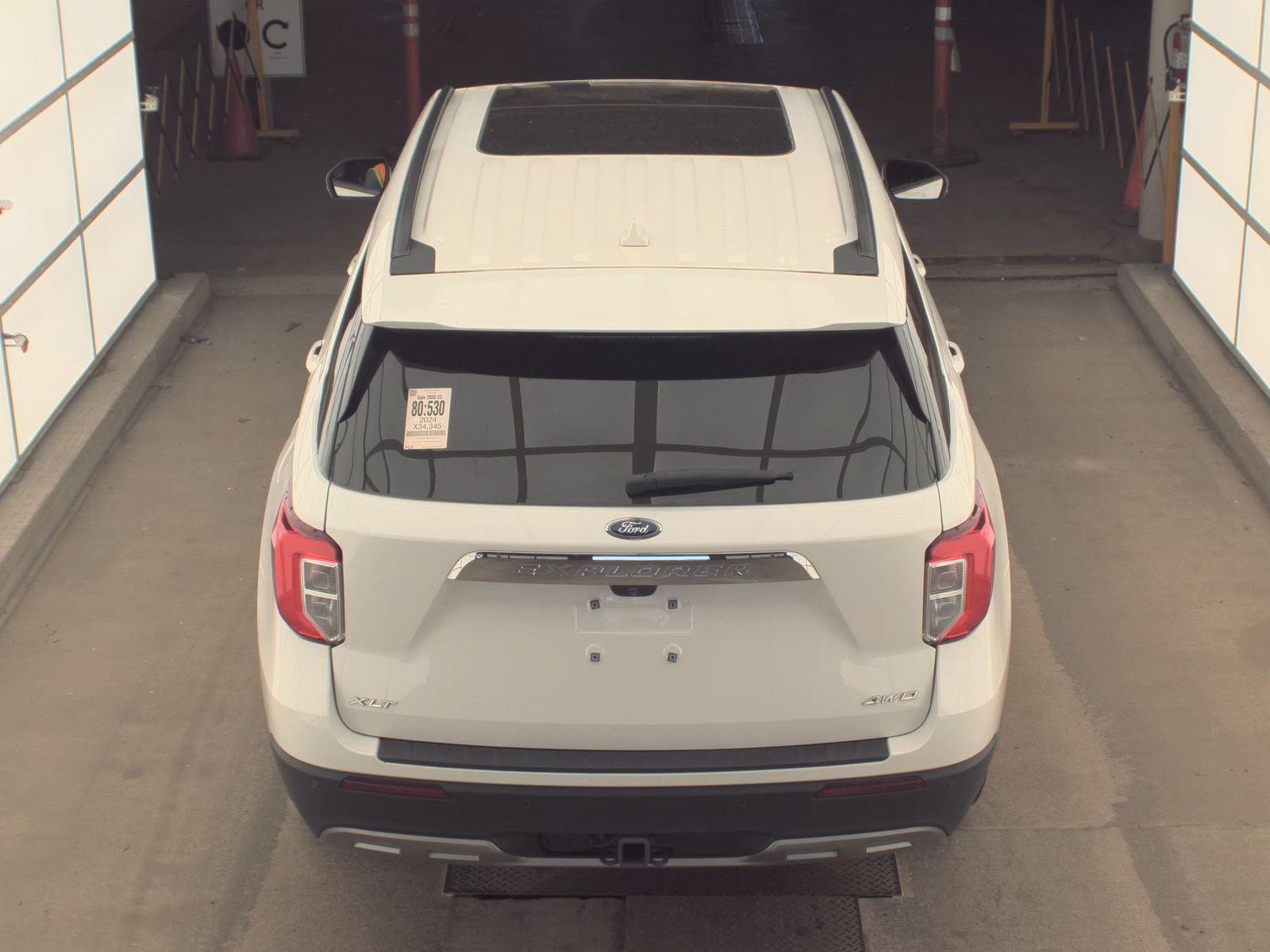FORD EXPLORER - 7